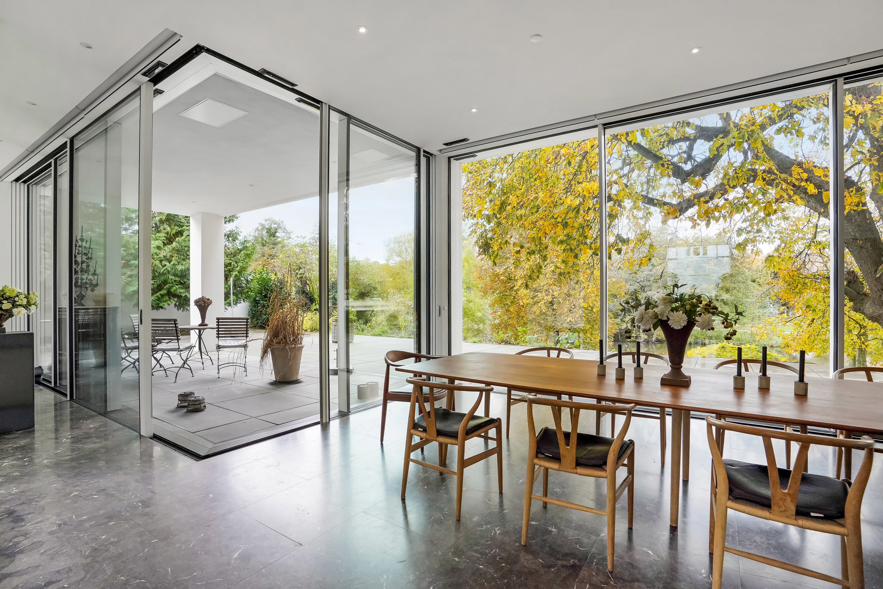 Fremhævet stue billede i fuldskærmstilstand. Billede af Langelinie 7, 5230 Odense M