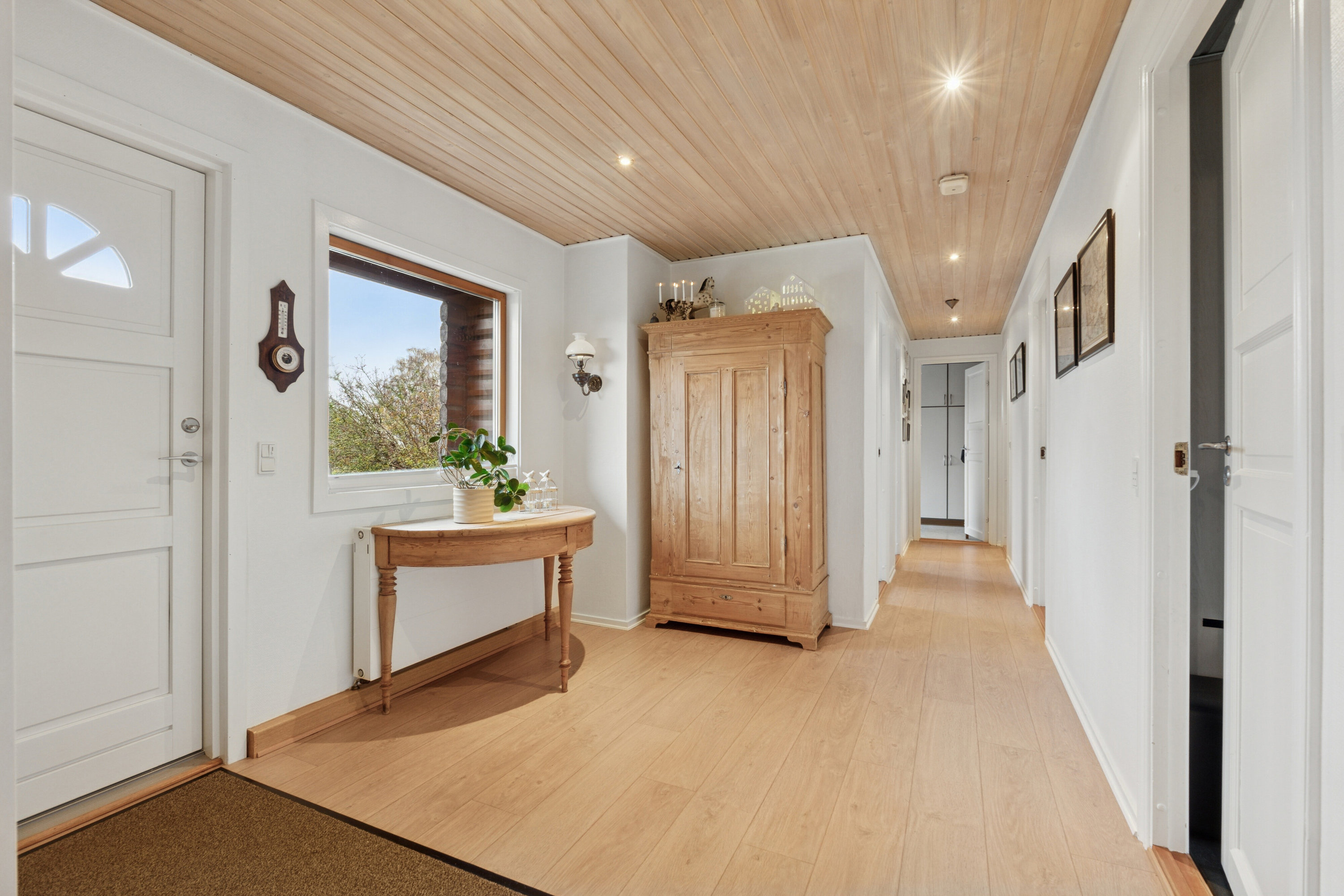 Fremhævet gang billede i fuldskærmstilstand. Billede af Askevænget 15, 5800 Nyborg