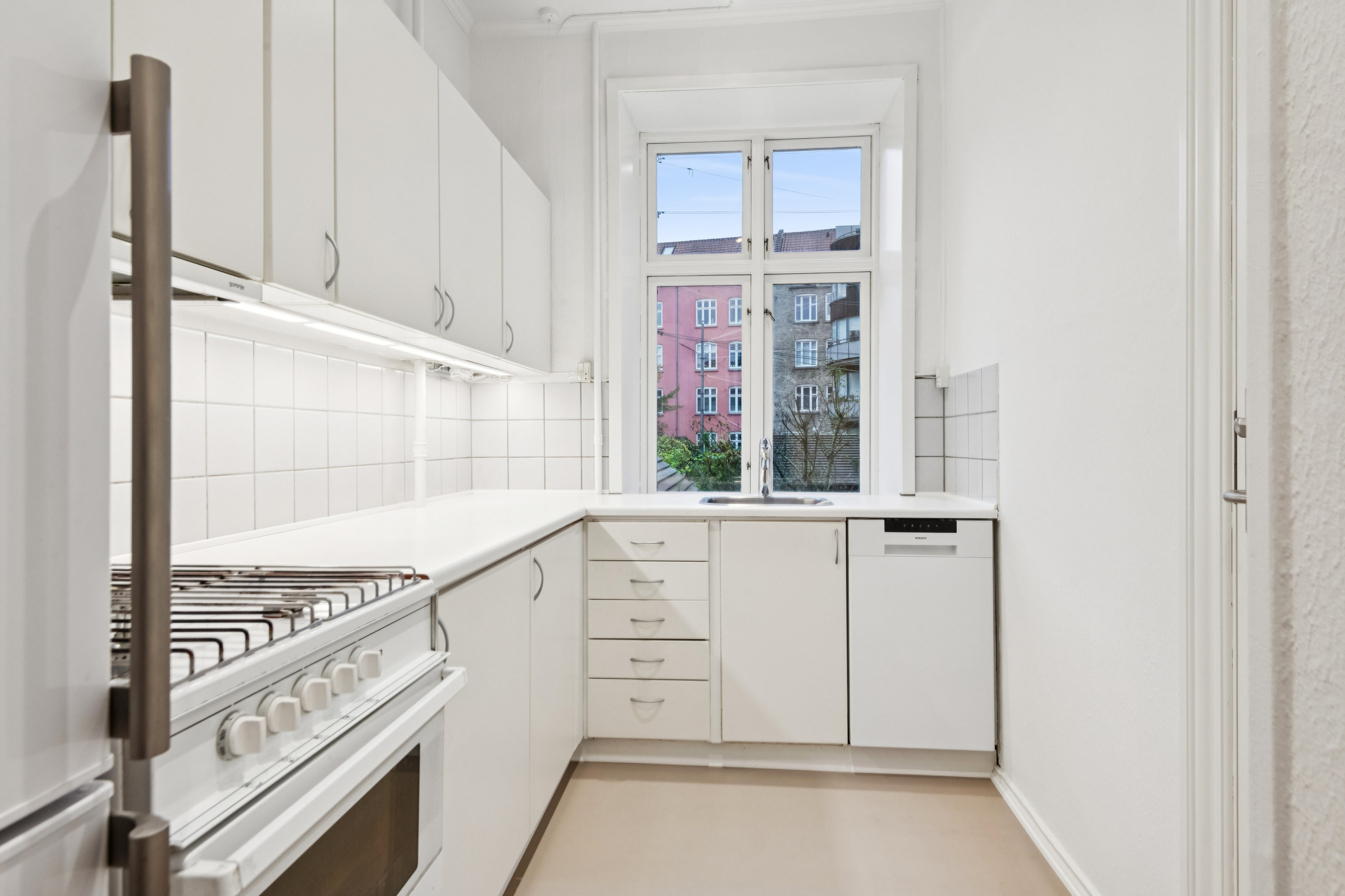 Miniaturebillede 1: køkken. Billede af Christiansgade 35, st.. tv., 9000 Aalborg