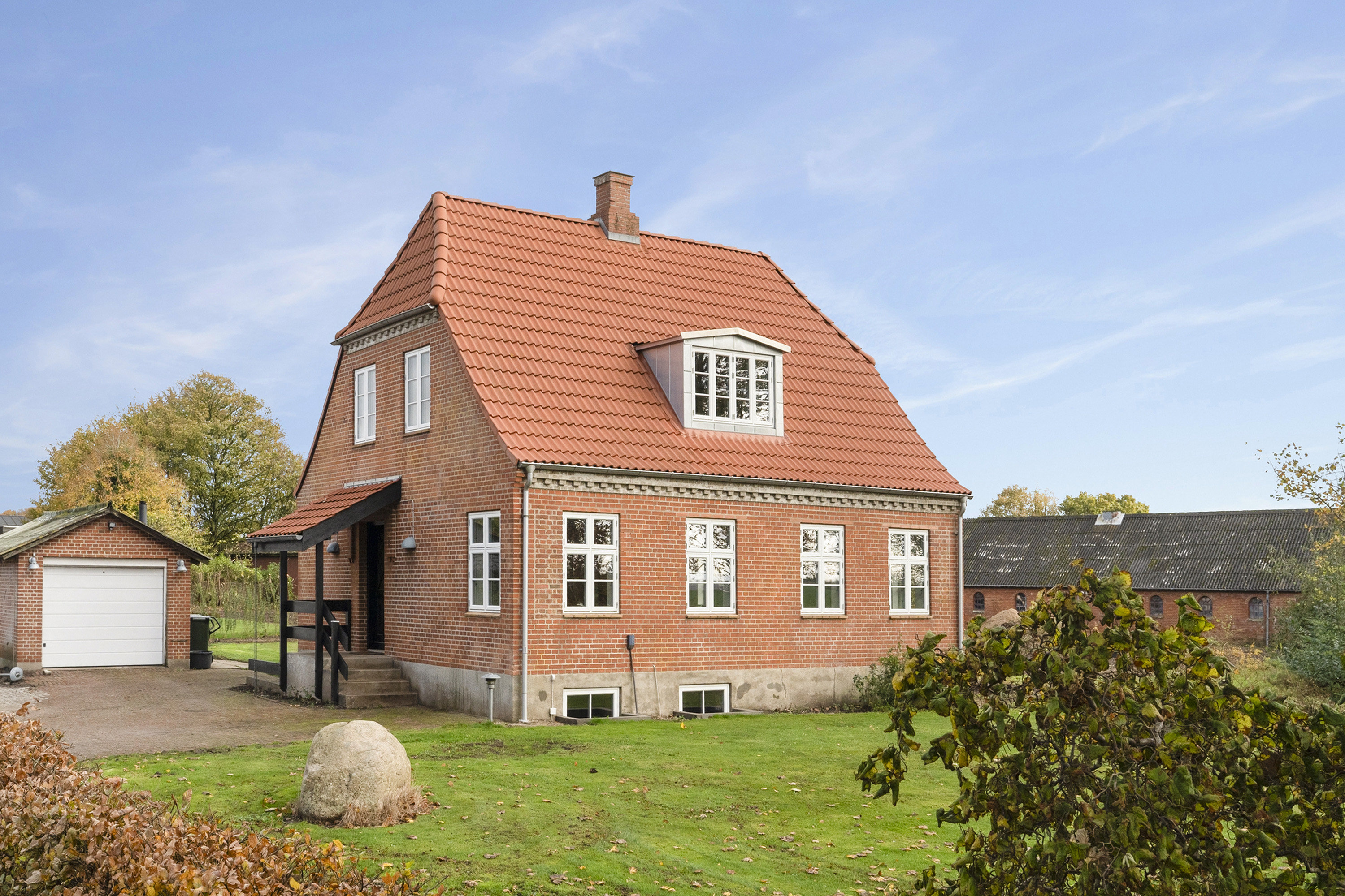 Fremhævet ejendommen billede i fuldskærmstilstand. Billede af Holmen 2, Bjerre, 8783 Hornsyld