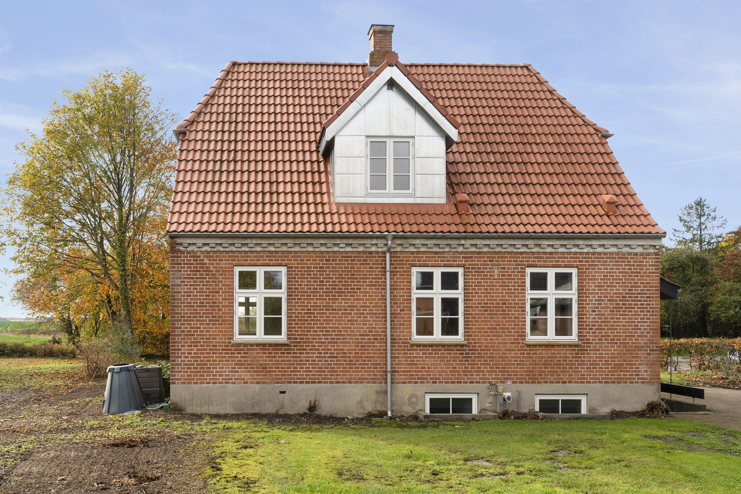 Fremhævet ejendommen billede i fuldskærmstilstand. Billede af Holmen 2, Bjerre, 8783 Hornsyld