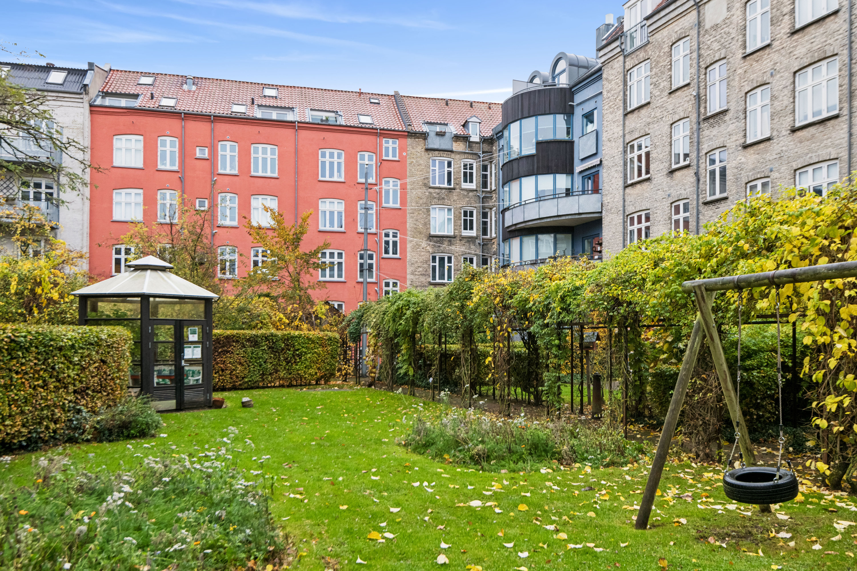 Fremhævet andet billede i fuldskærmstilstand. Billede af Christiansgade 35, st.. tv., 9000 Aalborg