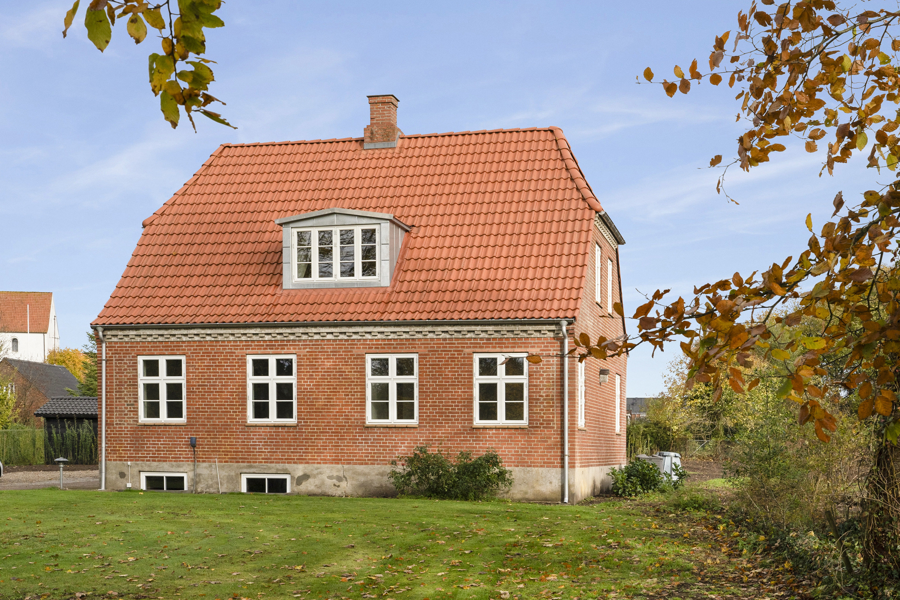 Fremhævet ejendommen billede i fuldskærmstilstand. Billede af Holmen 2, Bjerre, 8783 Hornsyld