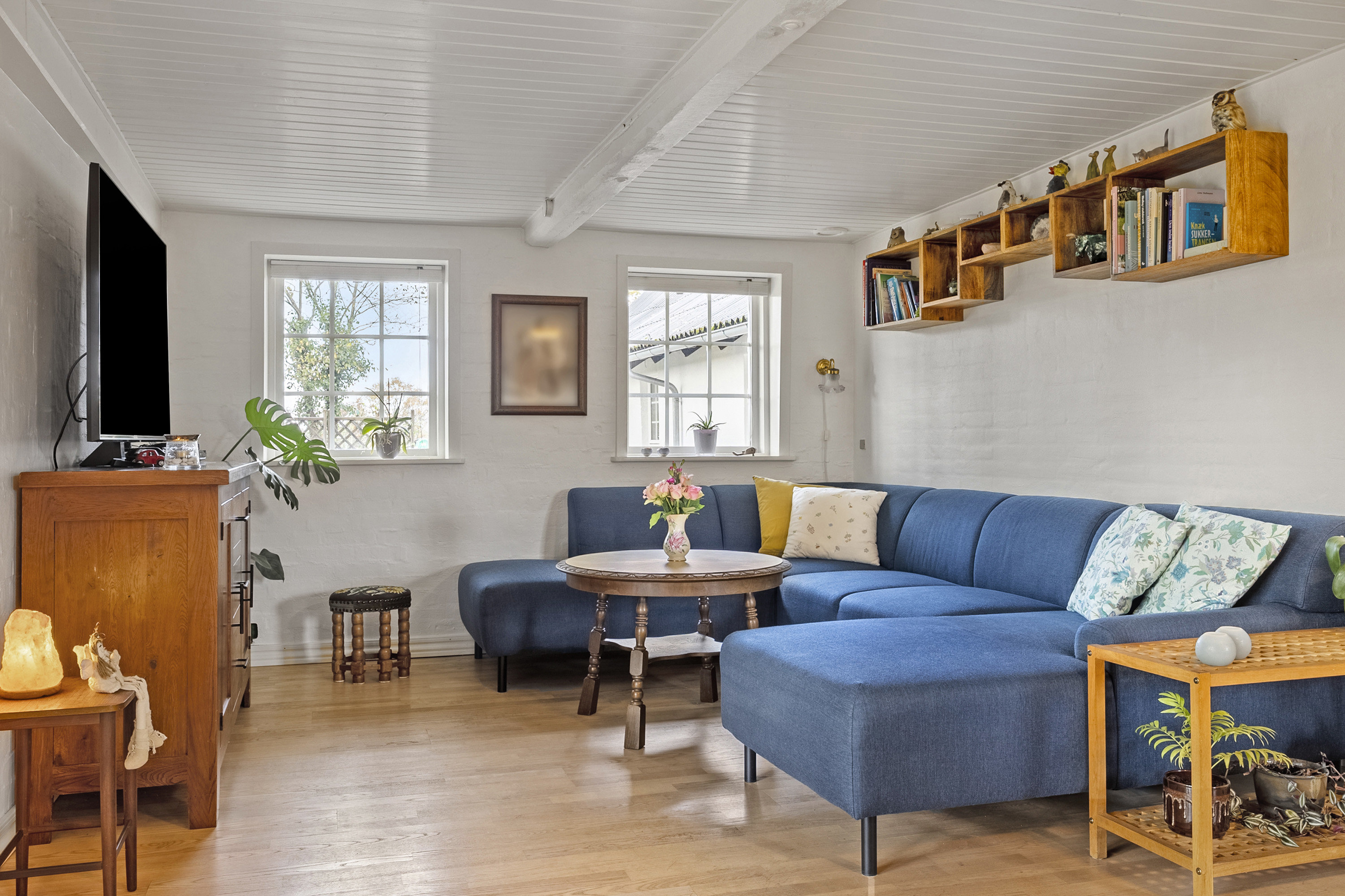 Fremhævet stue billede i fuldskærmstilstand. Billede af Vesterled 140, 6650 Brørup