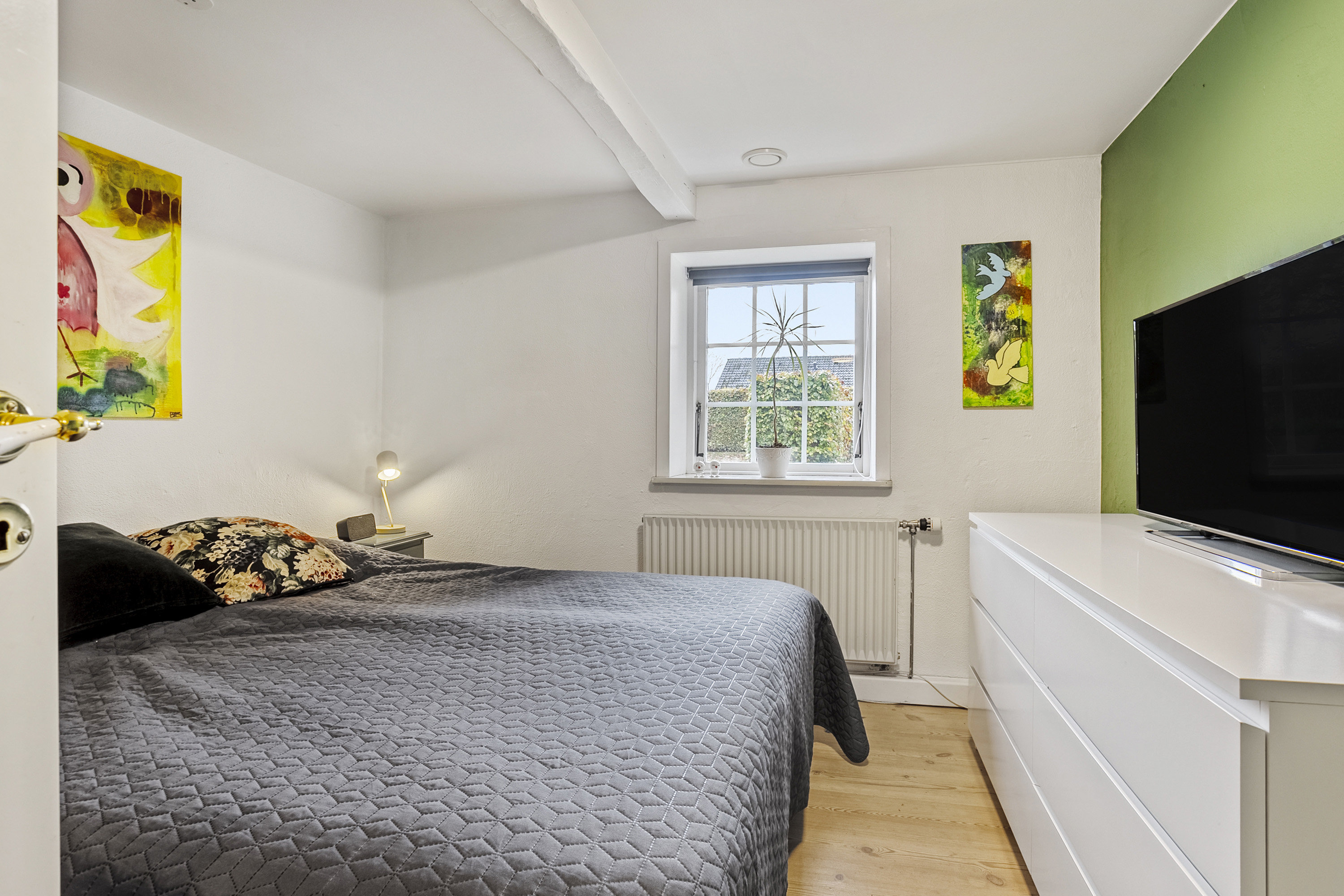 Fremhævet soveværelse billede i fuldskærmstilstand. Billede af Vesterled 140, 6650 Brørup