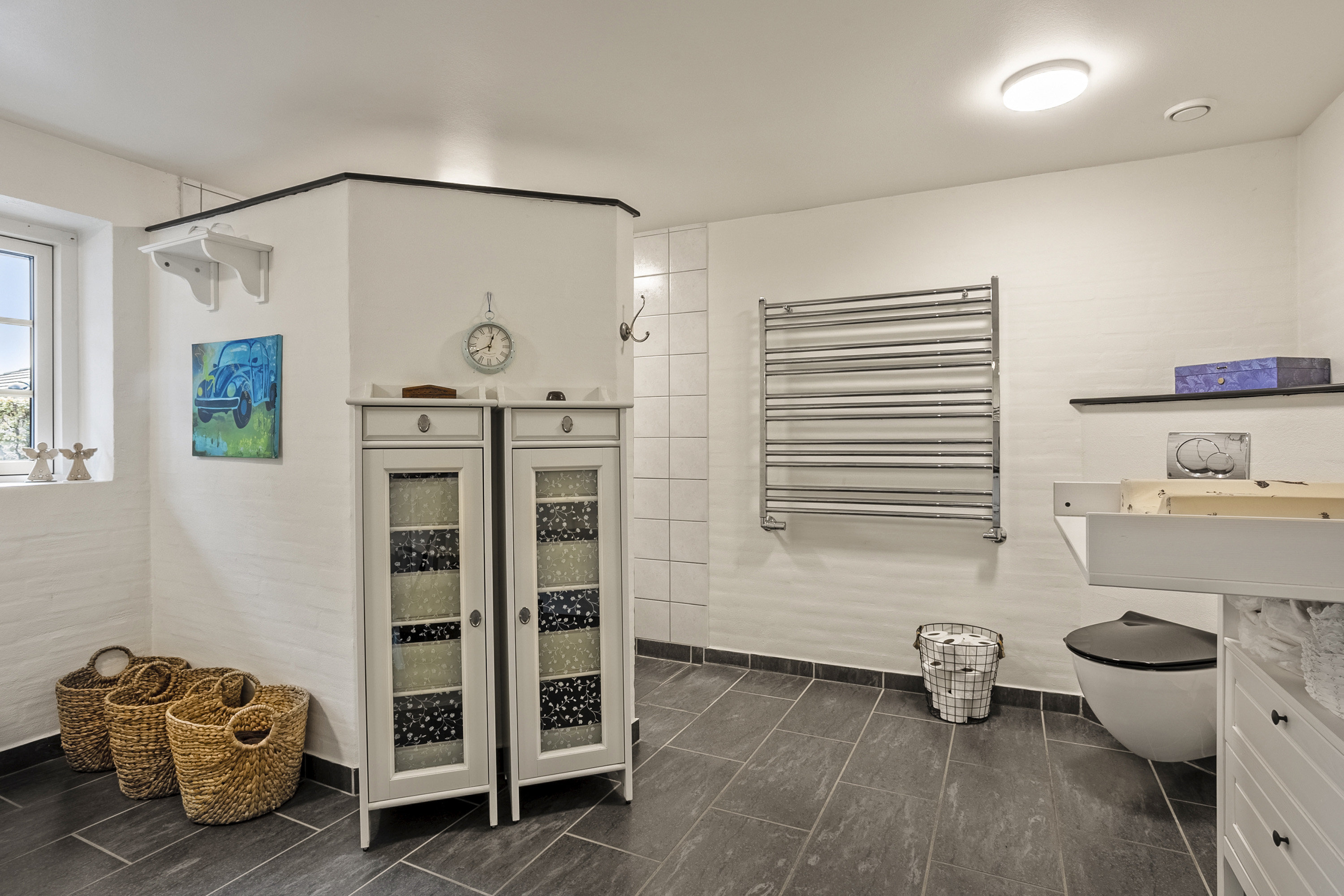 Fremhævet badeværelse billede i fuldskærmstilstand. Billede af Vesterled 140, 6650 Brørup