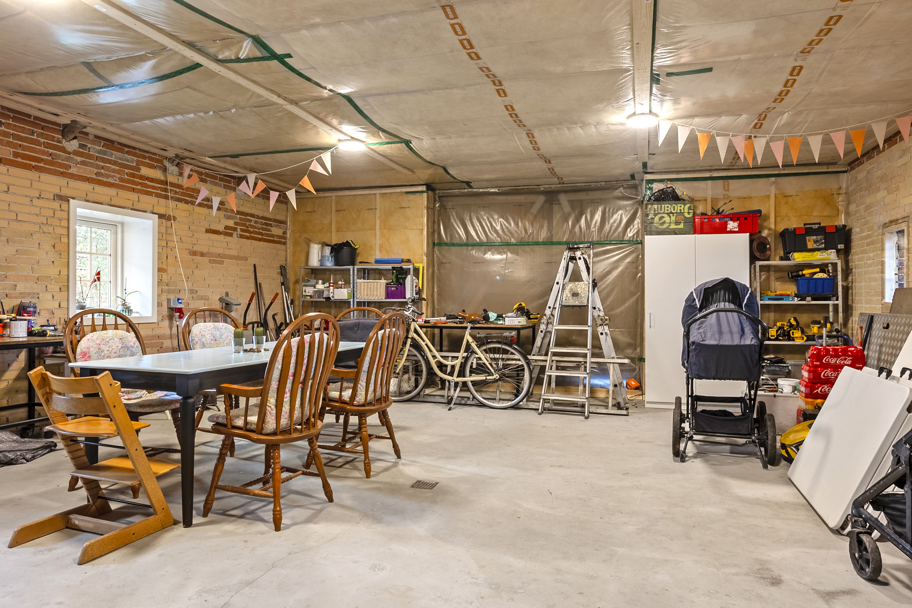 Fremhævet gildesal/værksted billede i fuldskærmstilstand. Billede af Vesterled 140, 6650 Brørup