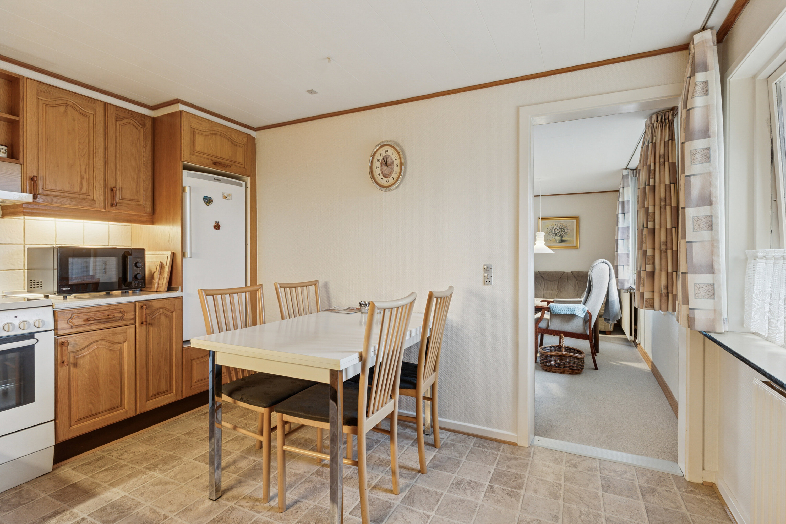 Fremhævet spisestue billede i fuldskærmstilstand. Billede af Astrupvej 722, Astrup, 9800 Hjørring