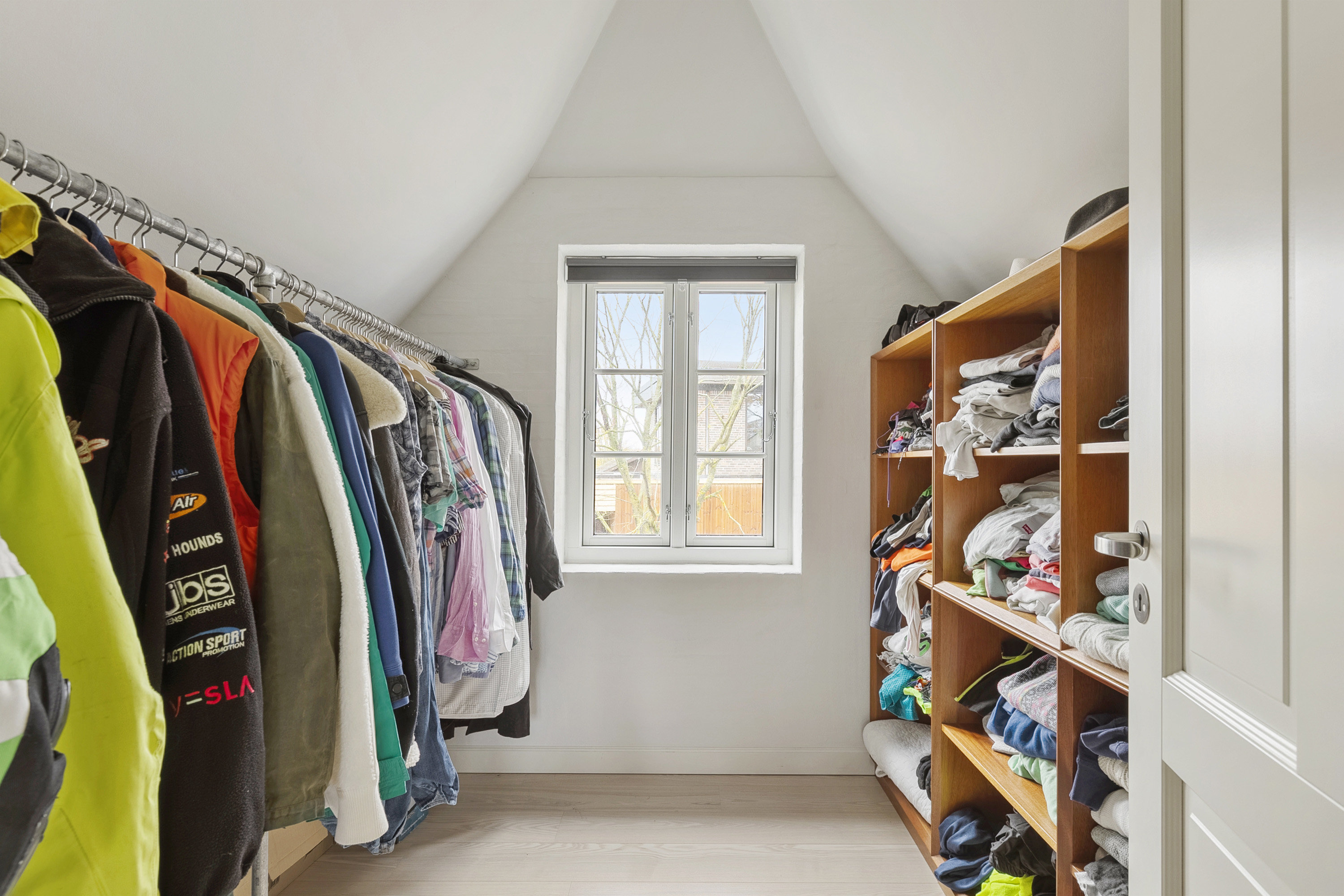 Fremhævet værelse billede i fuldskærmstilstand. Billede af Søvangsvej 13, 8355 Solbjerg