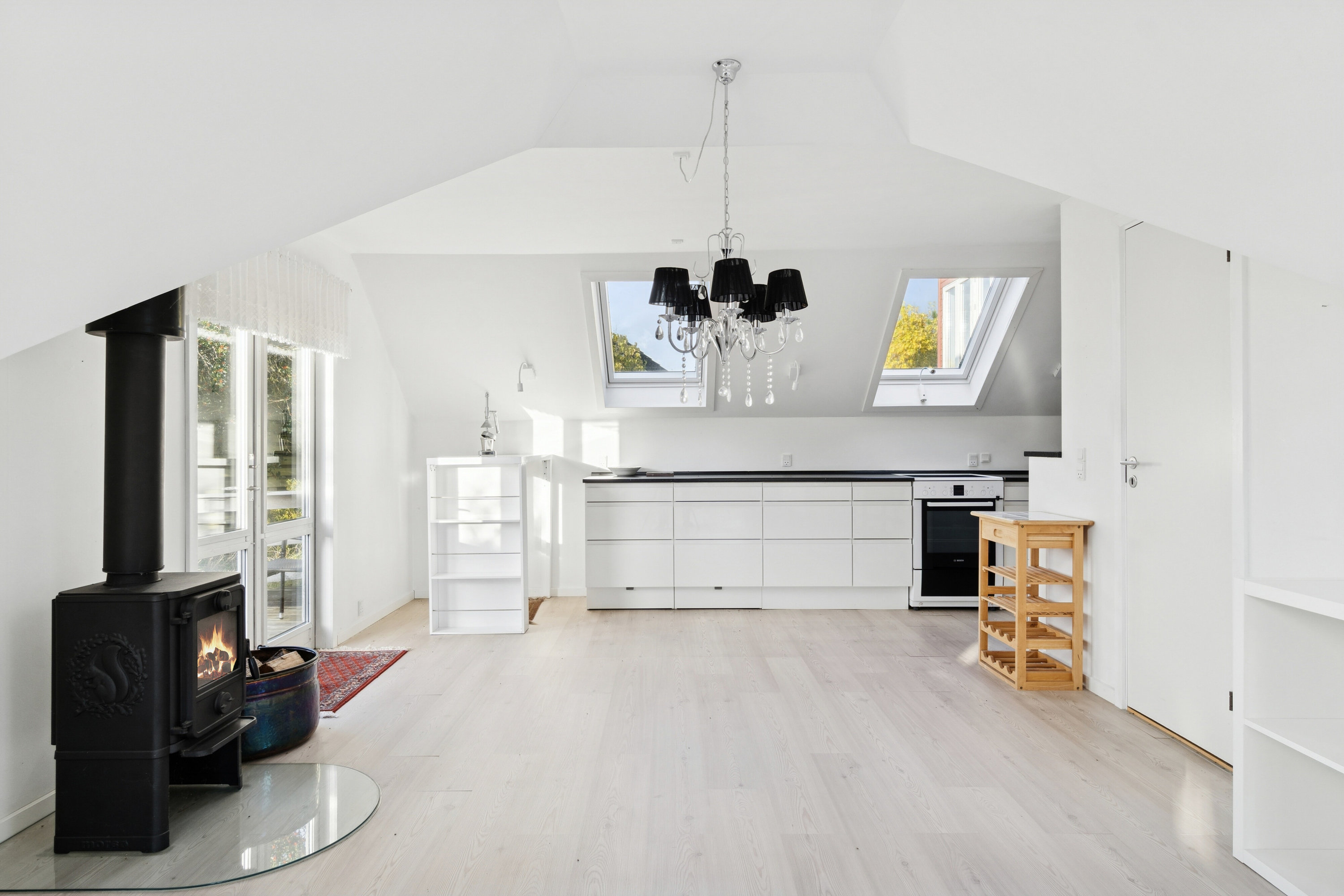 Fremhævet stue billede i fuldskærmstilstand. Billede af Kollevej 4, Veddinge Bk, 4540 Fårevejle