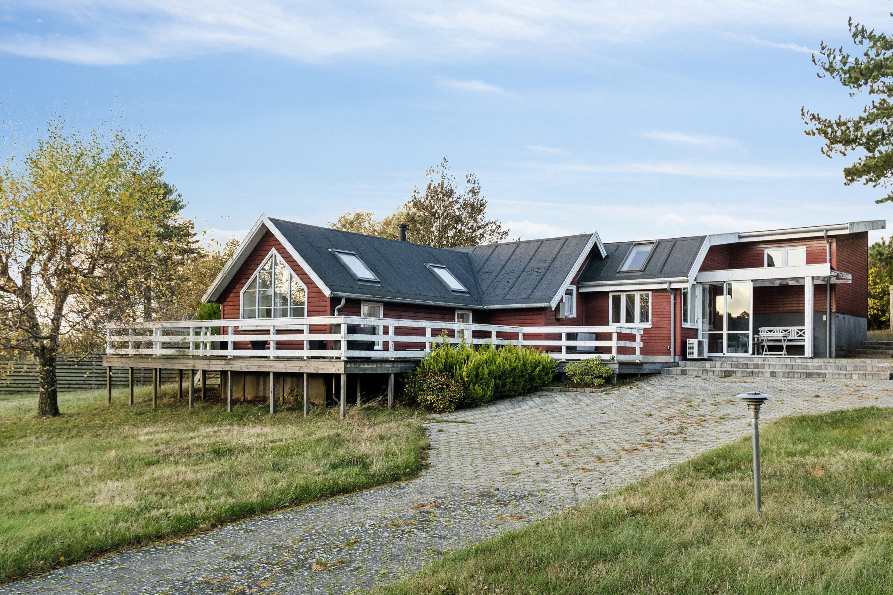 Fremhævet udendørs billede i fuldskærmstilstand. Billede af Kollevej 4, Veddinge Bk, 4540 Fårevejle