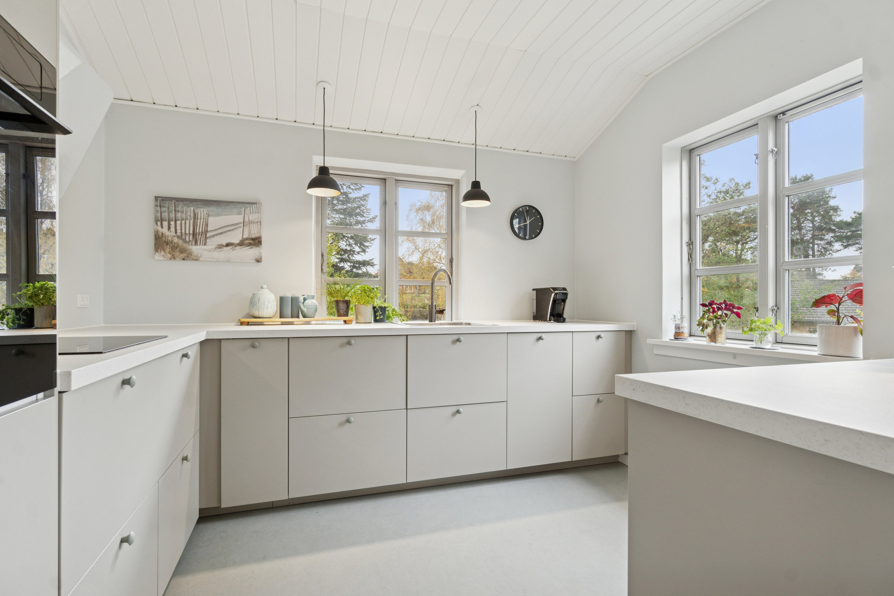 Fremhævet køkken billede i fuldskærmstilstand. Billede af Bødkergårdsvej 19, 3300 Frederiksværk