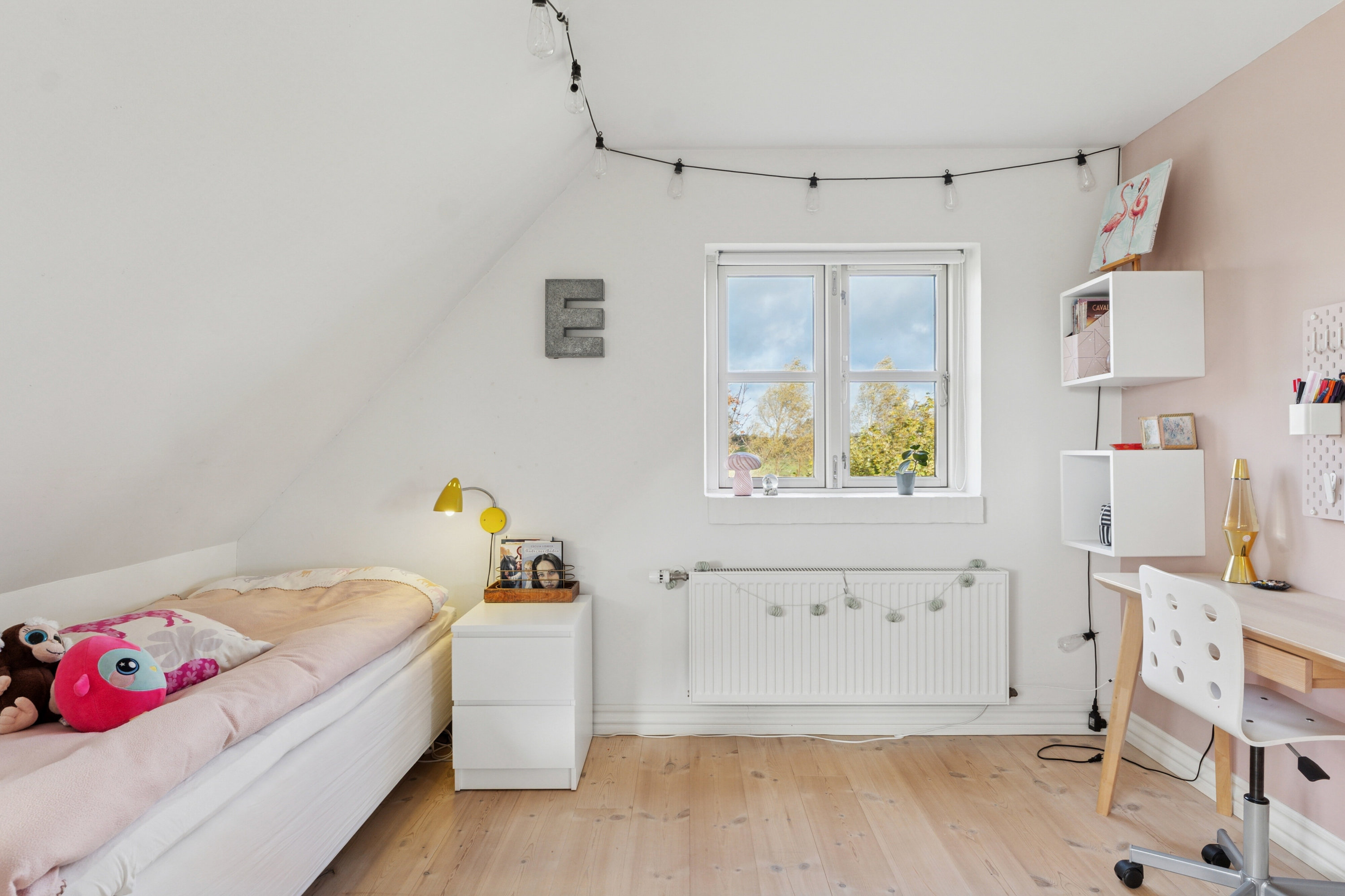 Fremhævet soveværelse billede i fuldskærmstilstand. Billede af Tårup Vestergyde 95, Tårup, 5370 Mesinge