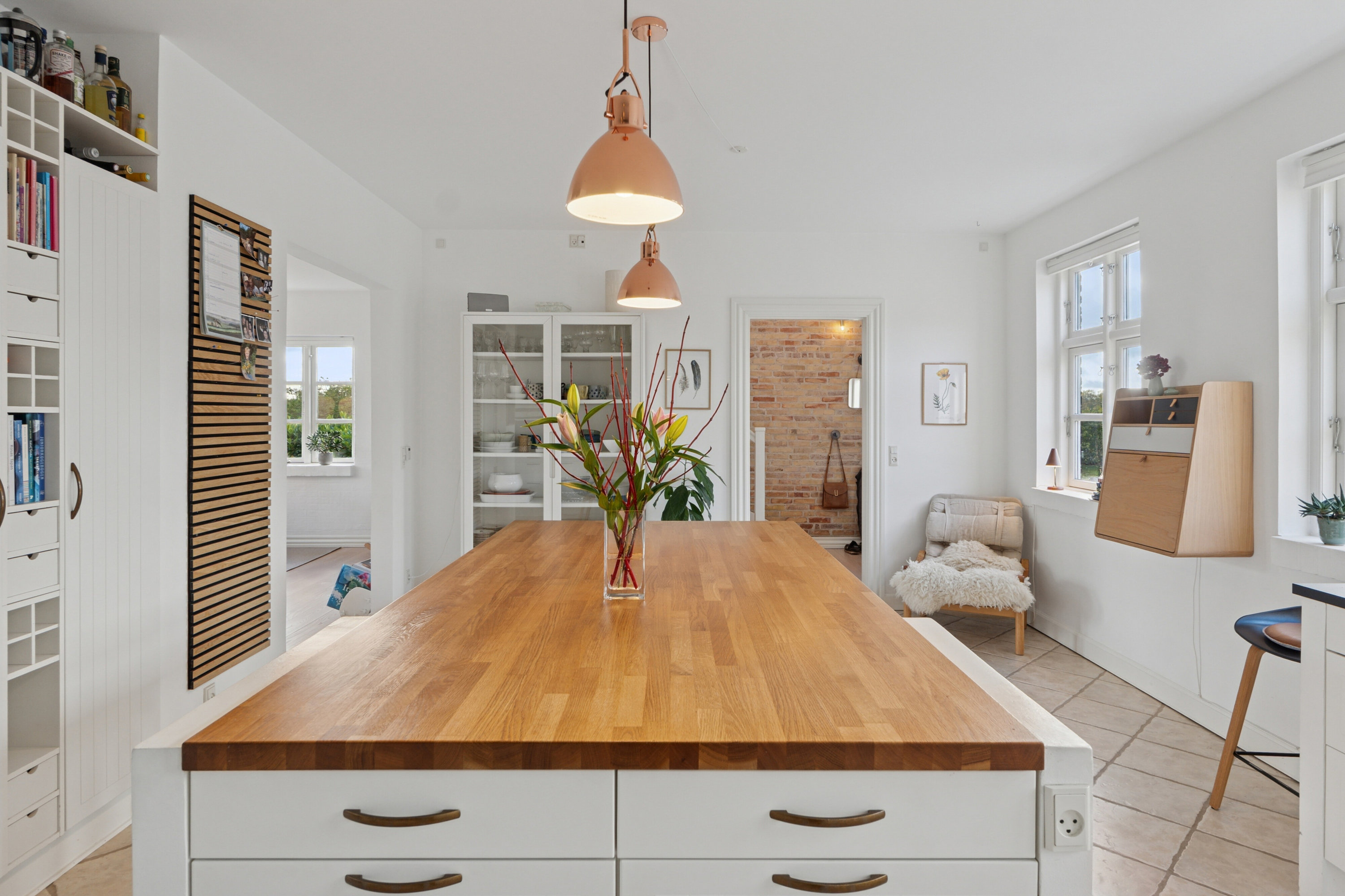 Fremhævet køkken billede i fuldskærmstilstand. Billede af Tårup Vestergyde 95, Tårup, 5370 Mesinge