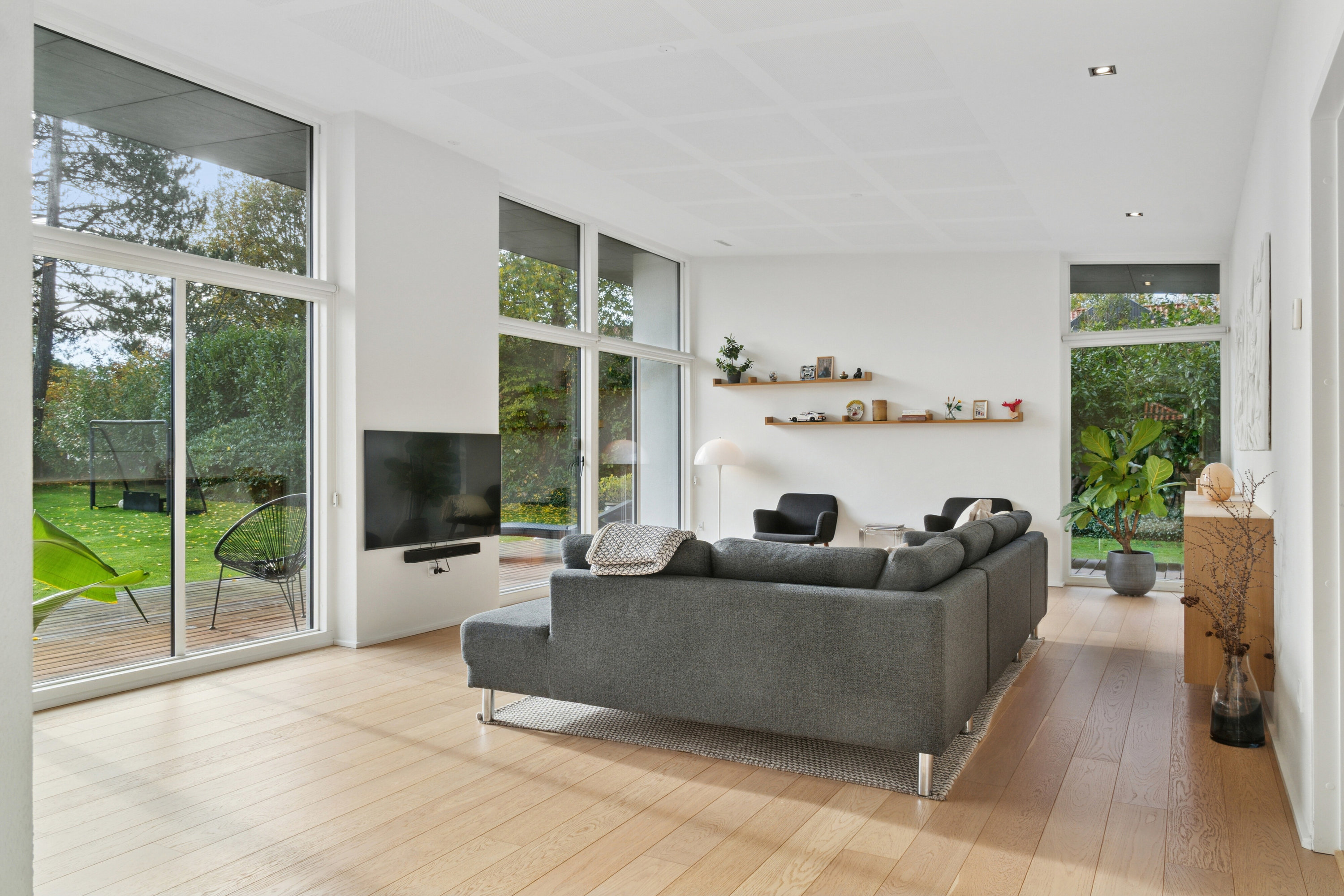 Fremhævet stue billede i fuldskærmstilstand. Billede af Elmehøjvej 21A, Skåde, 8270 Højbjerg