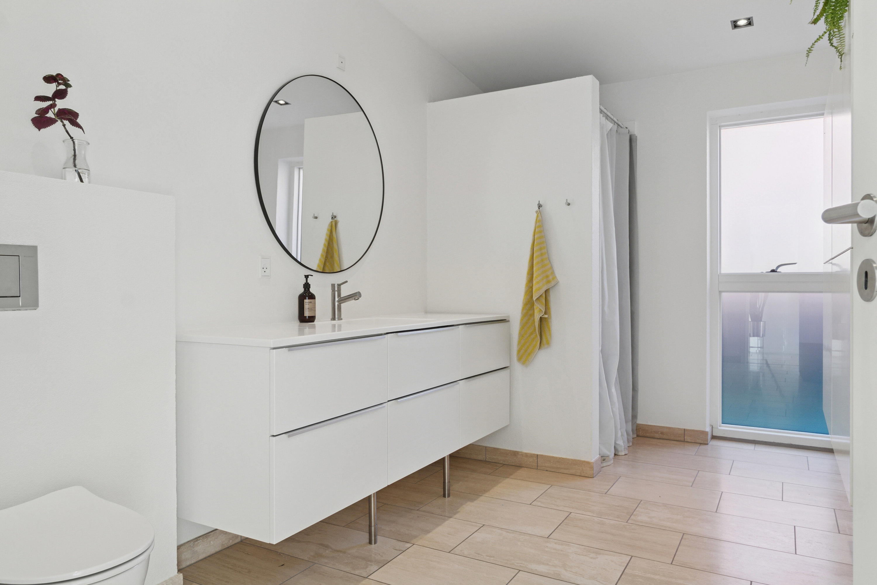 Fremhævet badeværelse billede i fuldskærmstilstand. Billede af Elmehøjvej 21A, Skåde, 8270 Højbjerg