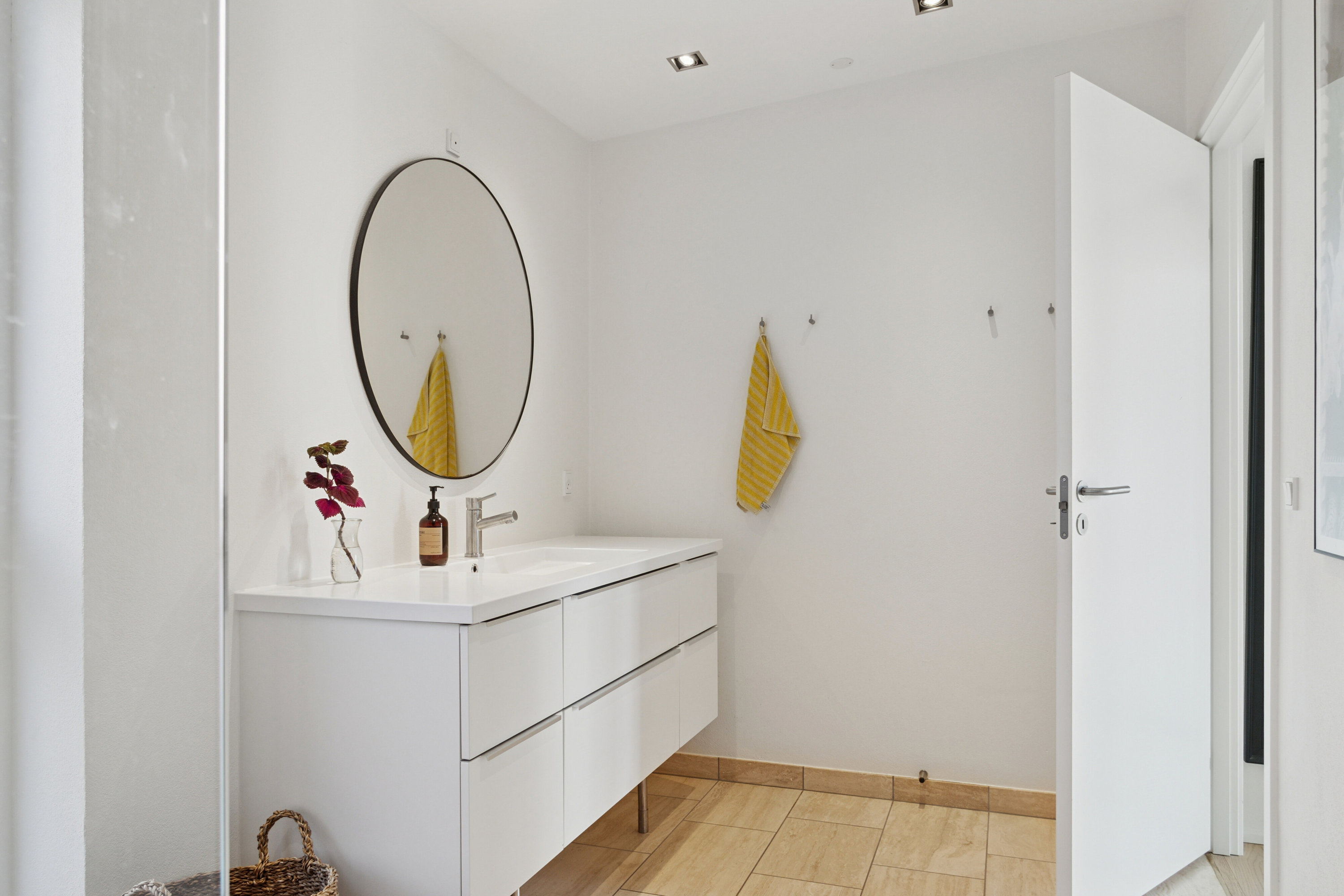 Fremhævet badeværelse billede i fuldskærmstilstand. Billede af Elmehøjvej 21A, Skåde, 8270 Højbjerg