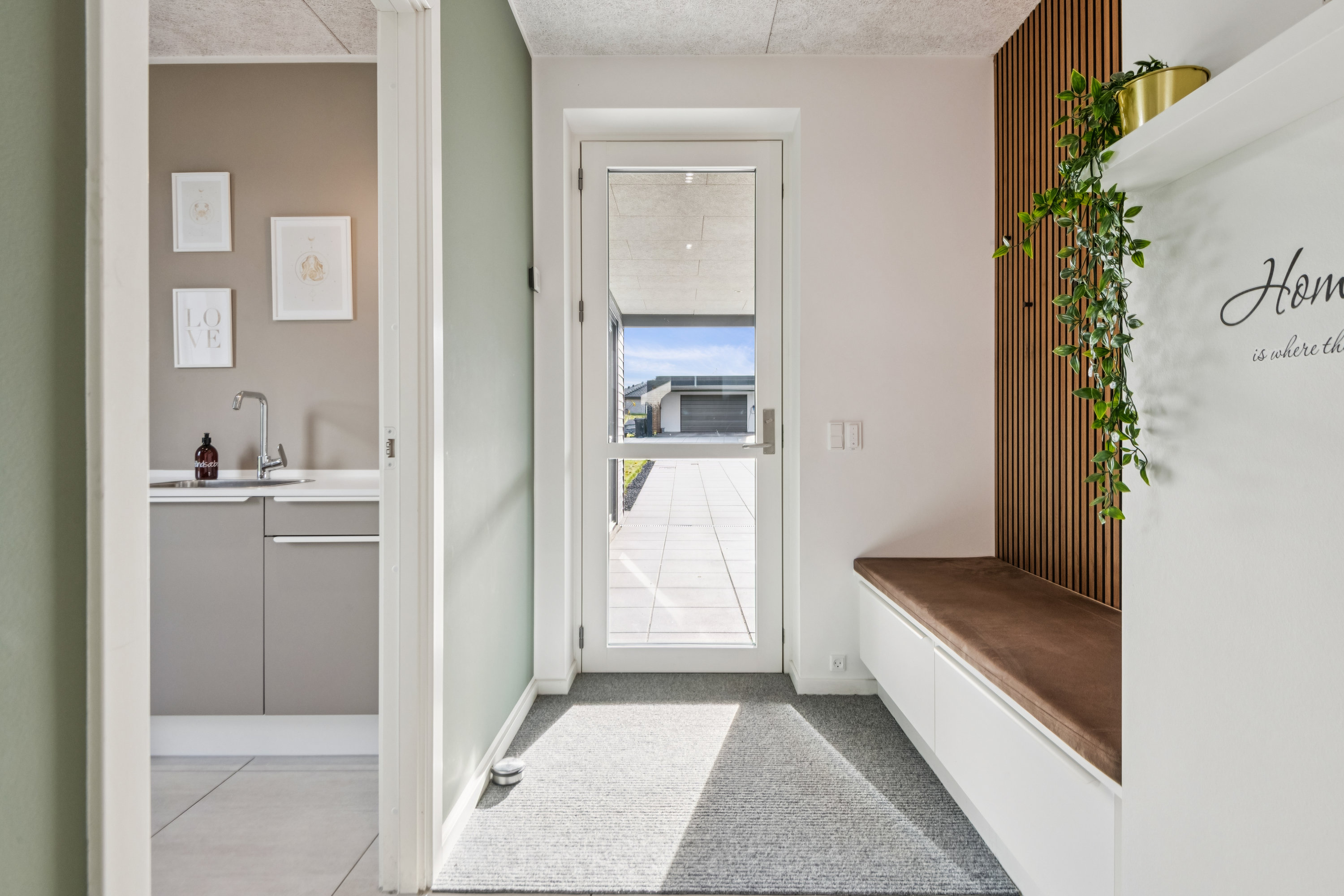 Miniaturebillede 1: gang. Billede af Kornmarken 18, 9240 Nibe