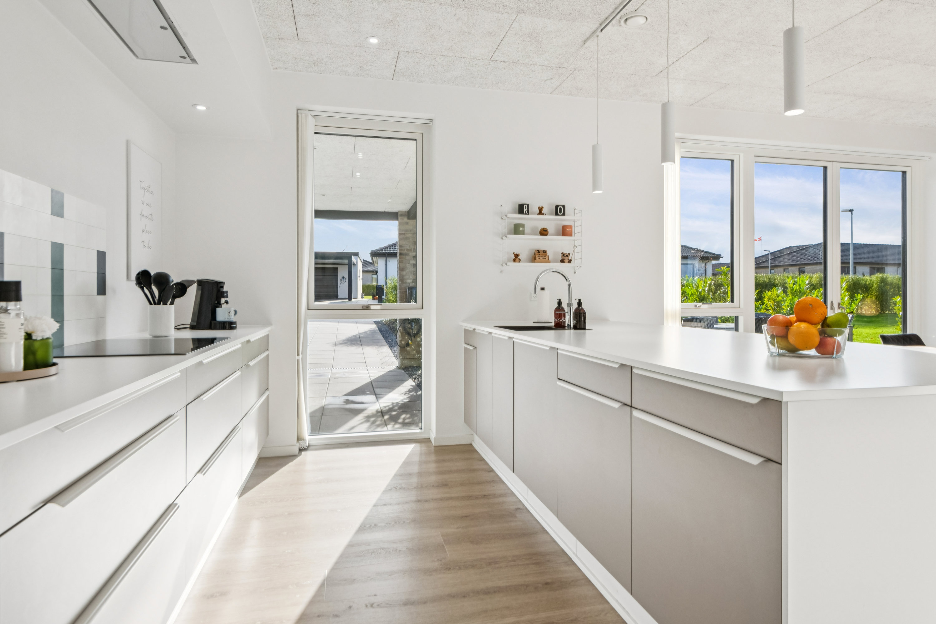 Fremhævet køkken billede i fuldskærmstilstand. Billede af Kornmarken 18, 9240 Nibe