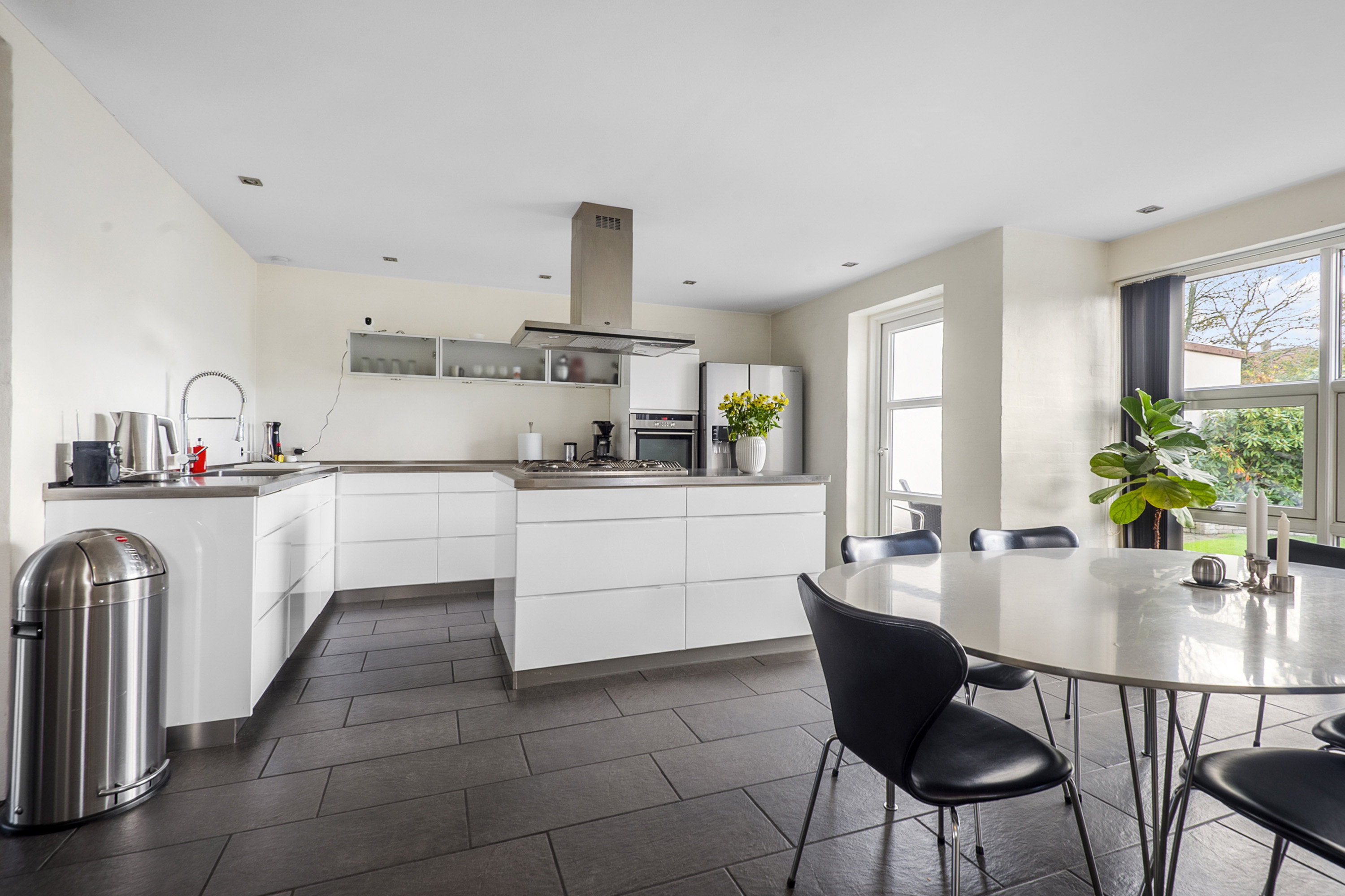 Fremhævet køkken billede i fuldskærmstilstand. Billede af Haraldsgade 50, 6700 Esbjerg