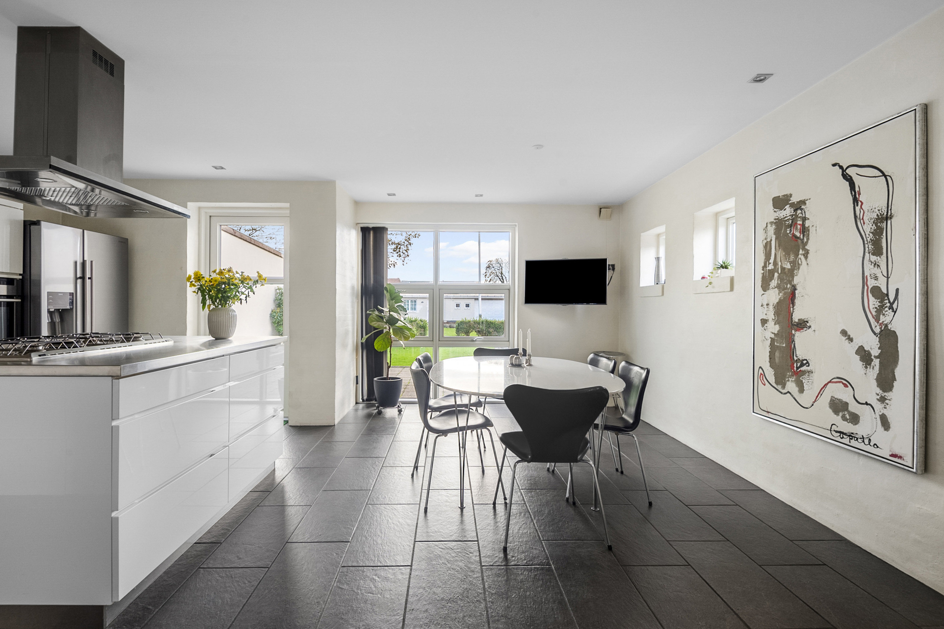 Fremhævet spisestue billede i fuldskærmstilstand. Billede af Haraldsgade 50, 6700 Esbjerg