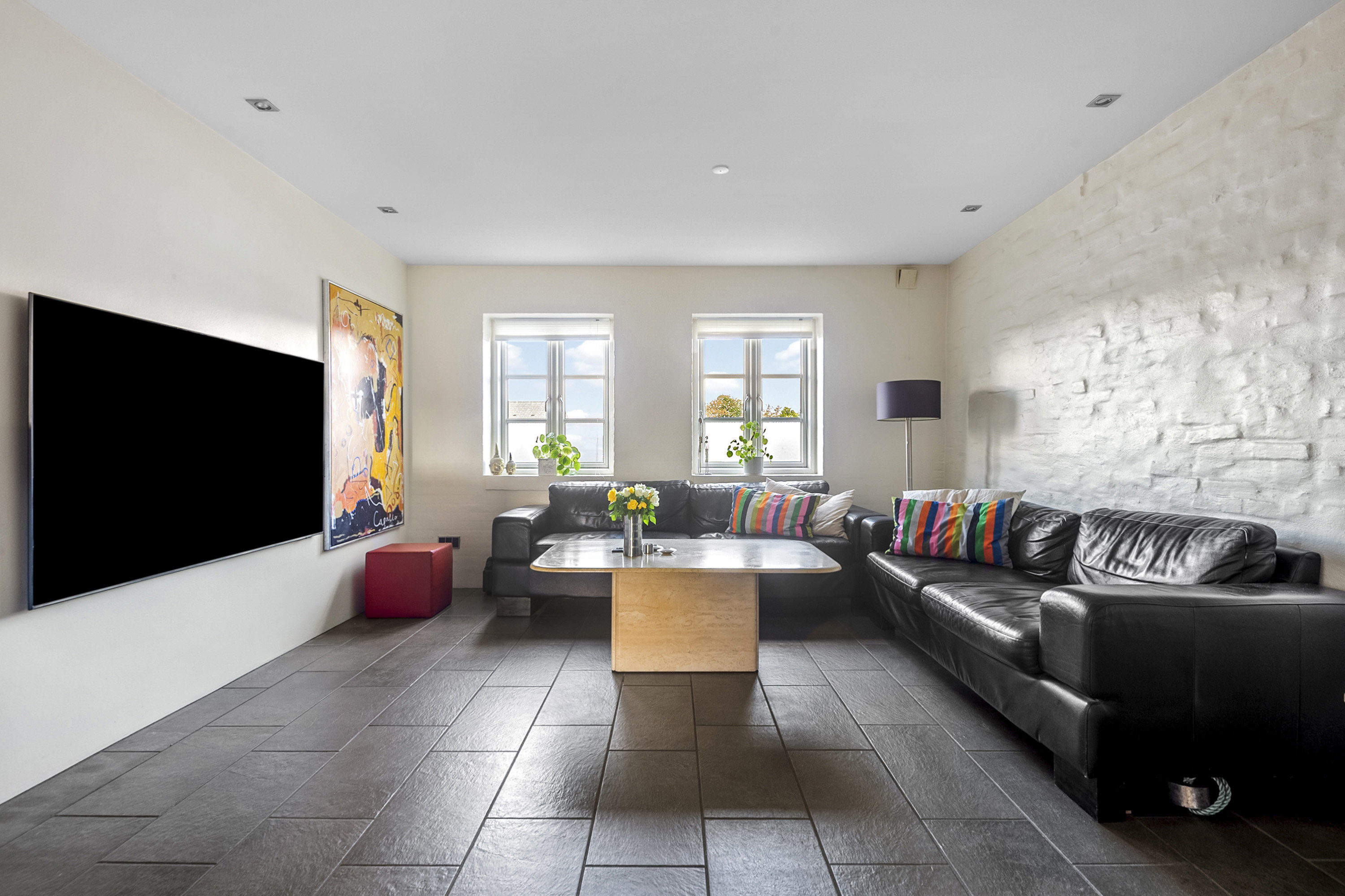 Fremhævet stue billede i fuldskærmstilstand. Billede af Haraldsgade 50, 6700 Esbjerg