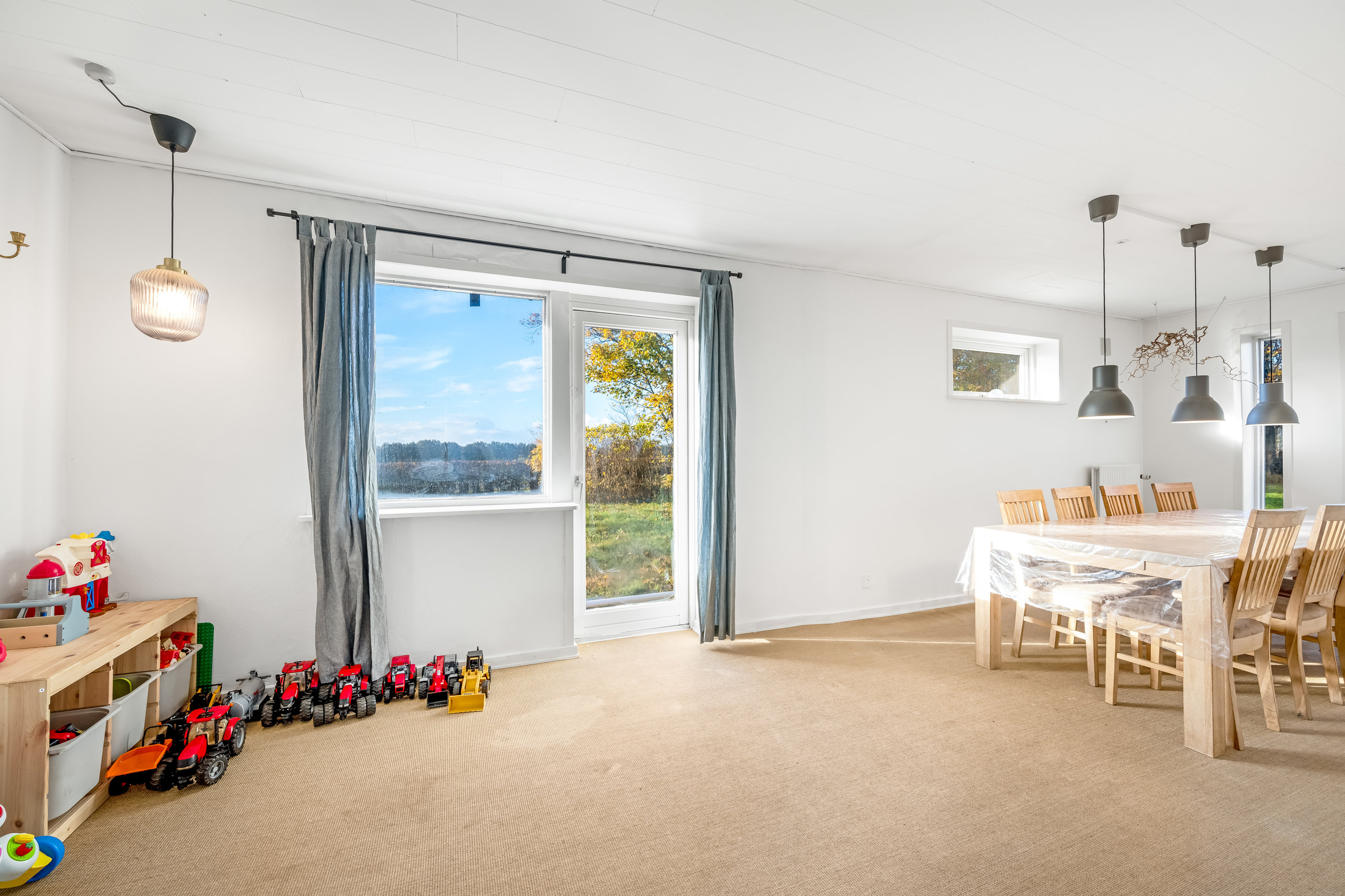 Fremhævet stue billede i fuldskærmstilstand. Billede af Længstedal 10, Borris, 6900 Skjern