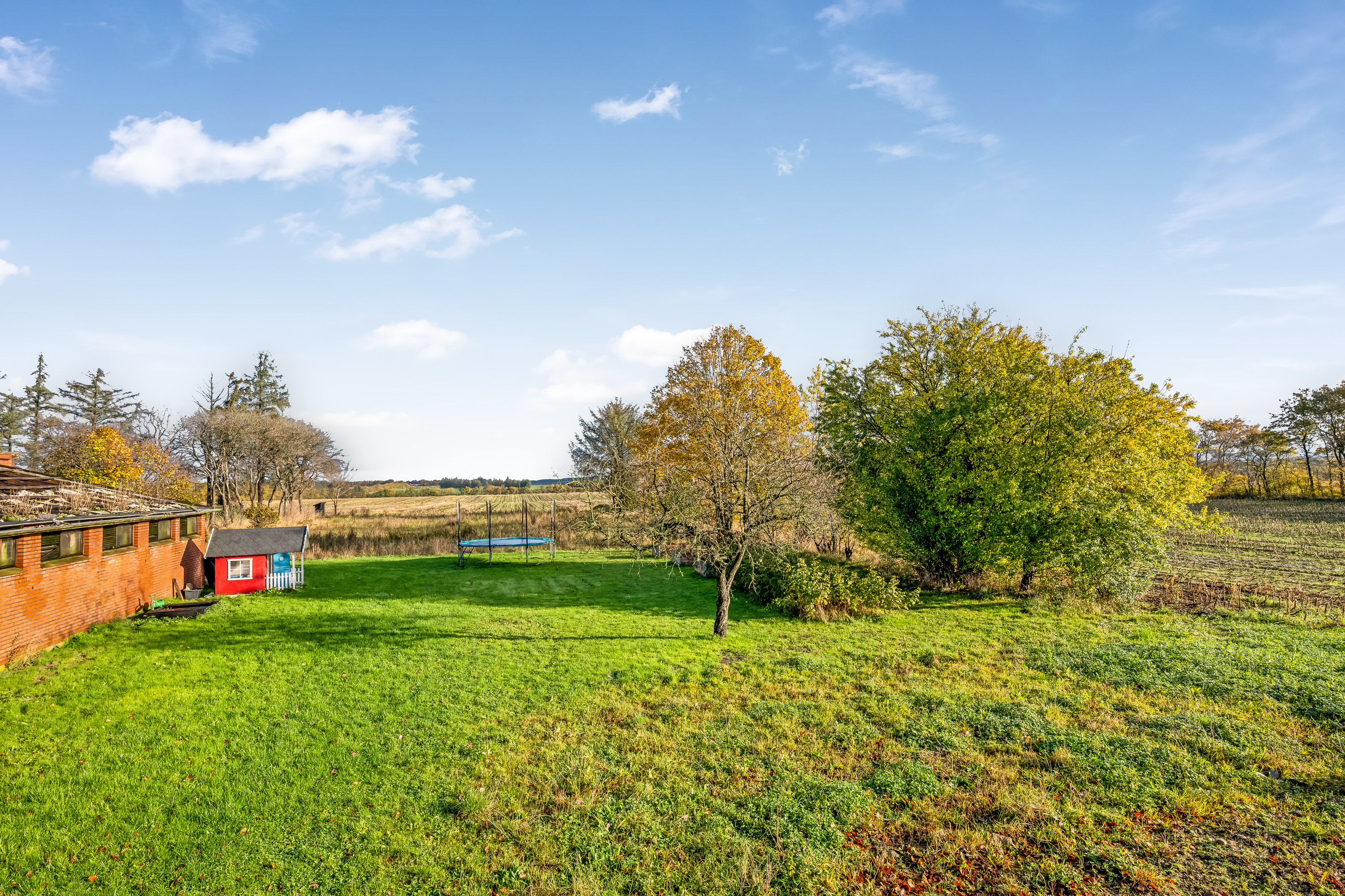 Fremhævet have  billede i fuldskærmstilstand. Billede af Længstedal 10, Borris, 6900 Skjern