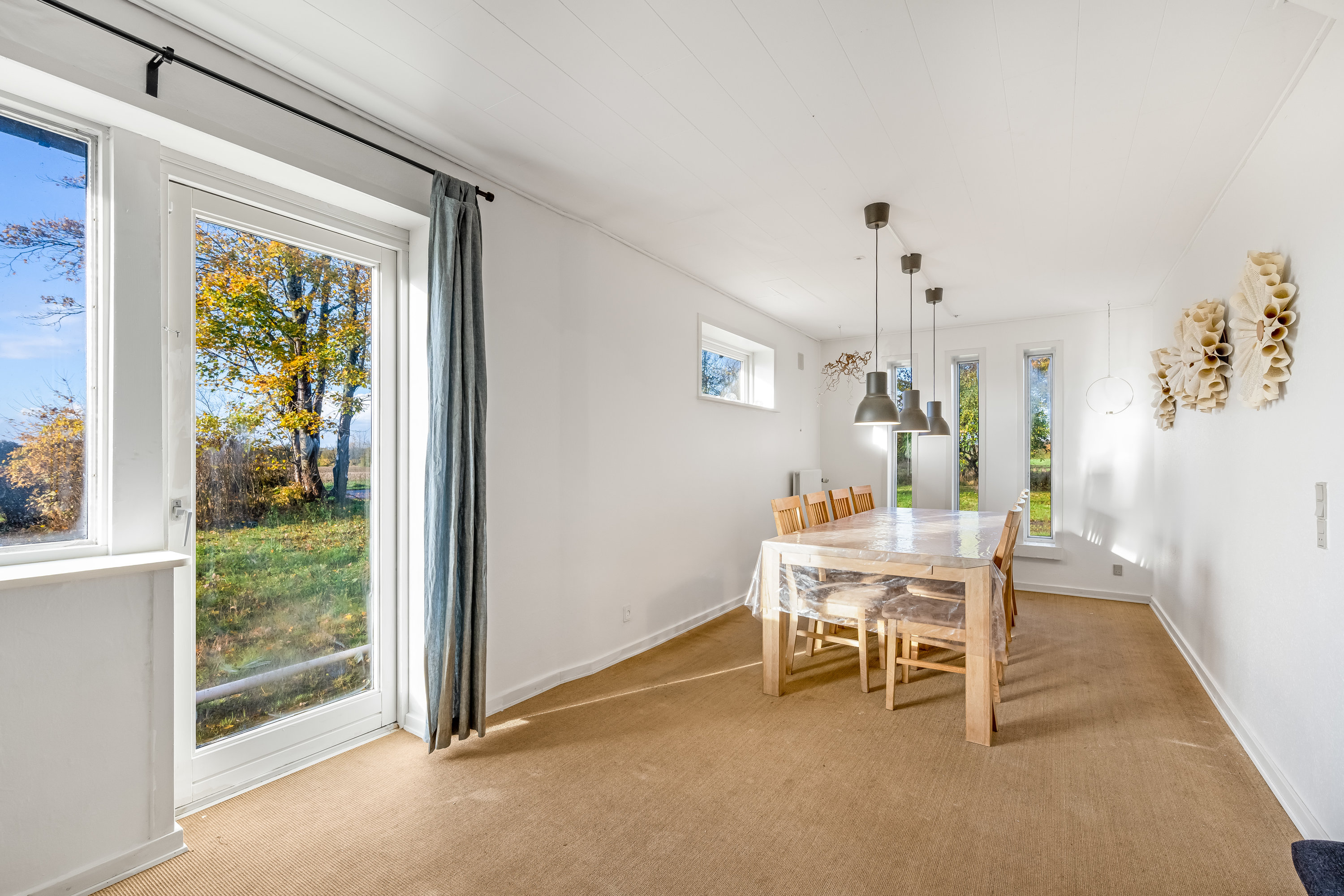 Fremhævet stue billede i fuldskærmstilstand. Billede af Længstedal 10, Borris, 6900 Skjern