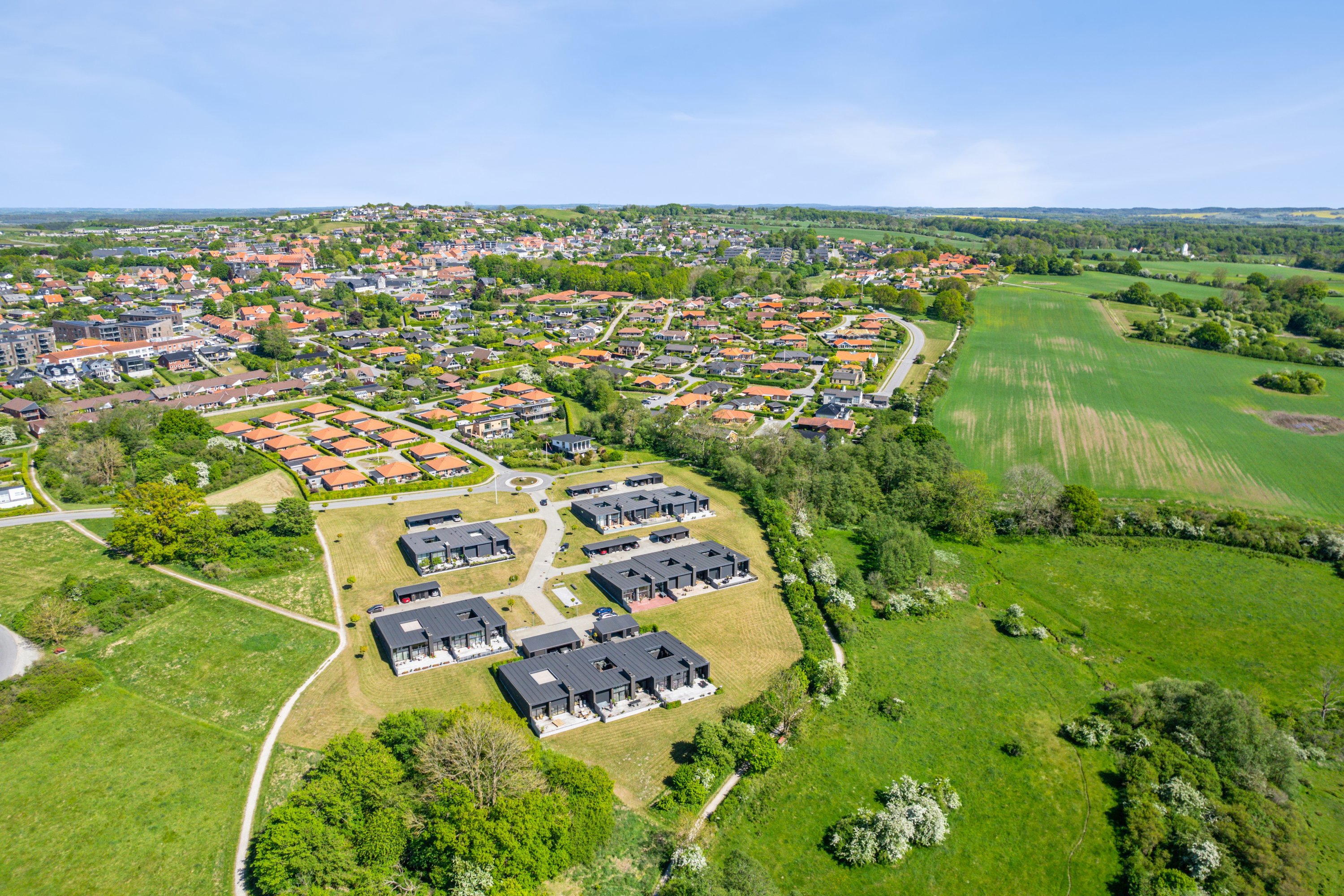 Fremhævet  billede i fuldskærmstilstand. Billede af Strandparken 6, 8410 Rønde