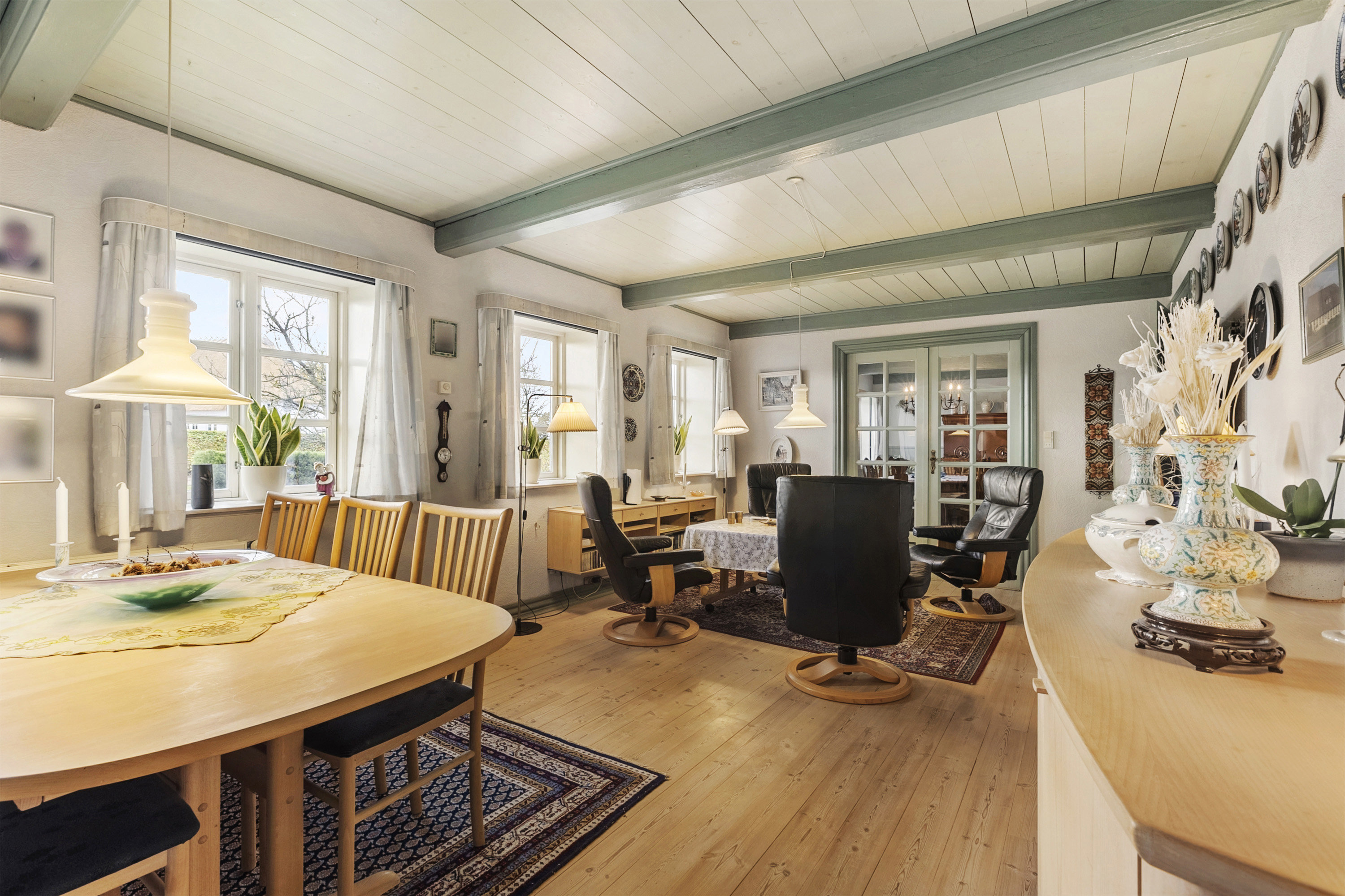 Fremhævet stue billede i fuldskærmstilstand. Billede af Kirkevej 11A, Felsted, 6200 Aabenraa