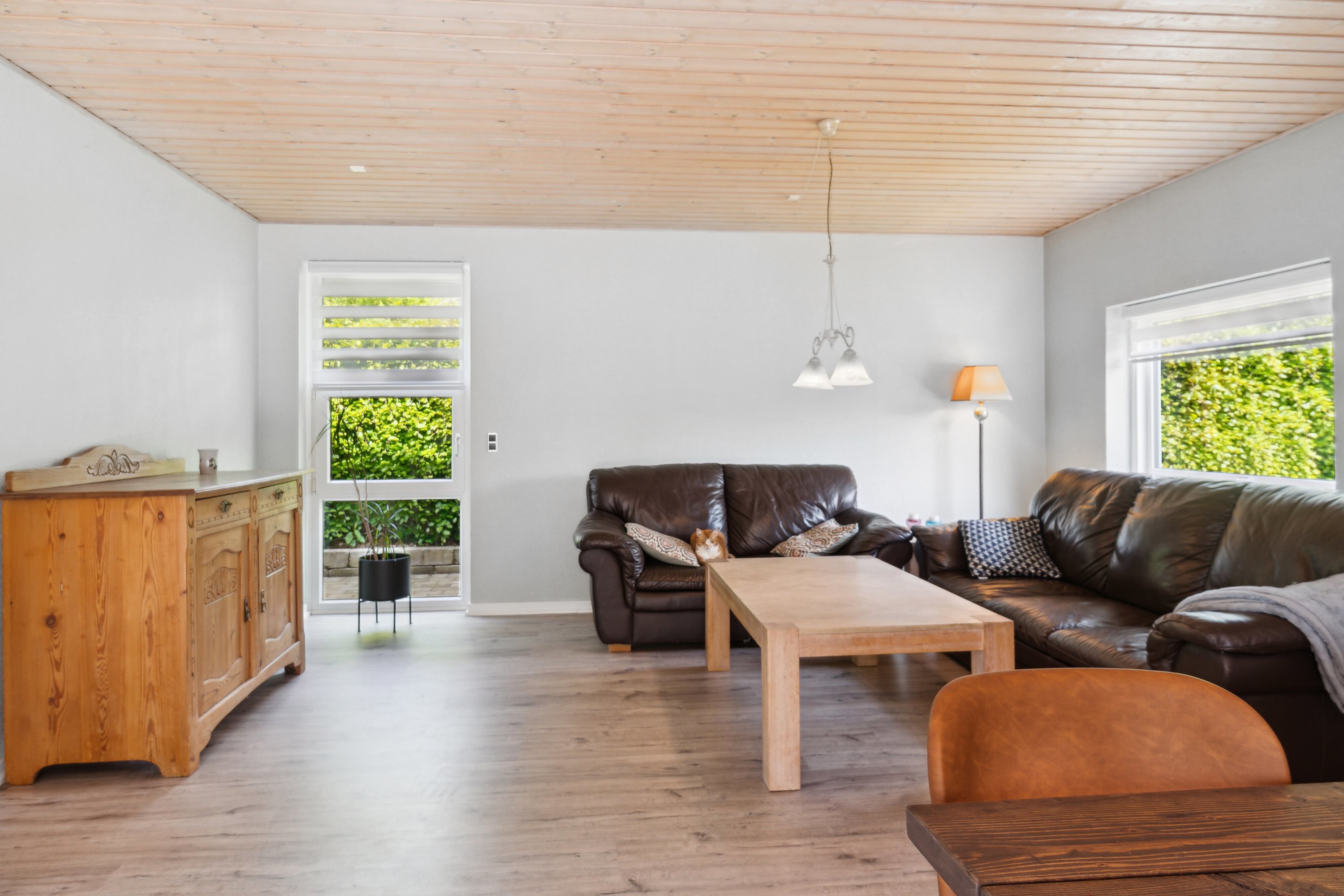 Fremhævet stue billede i fuldskærmstilstand. Billede af Valmuevej 6, 9500 Hobro