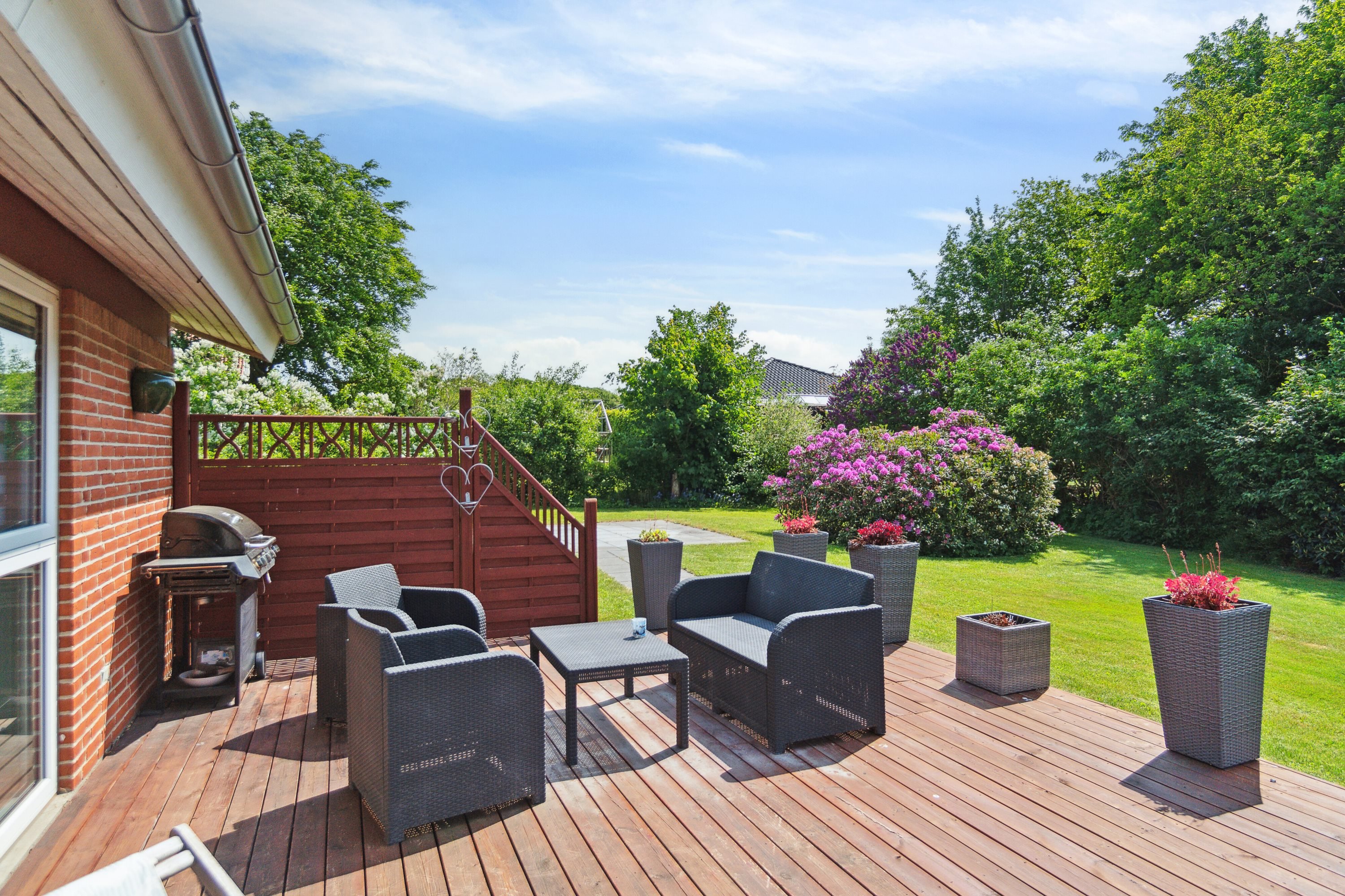 Fremhævet terrasse billede i fuldskærmstilstand. Billede af Valmuevej 6, 9500 Hobro