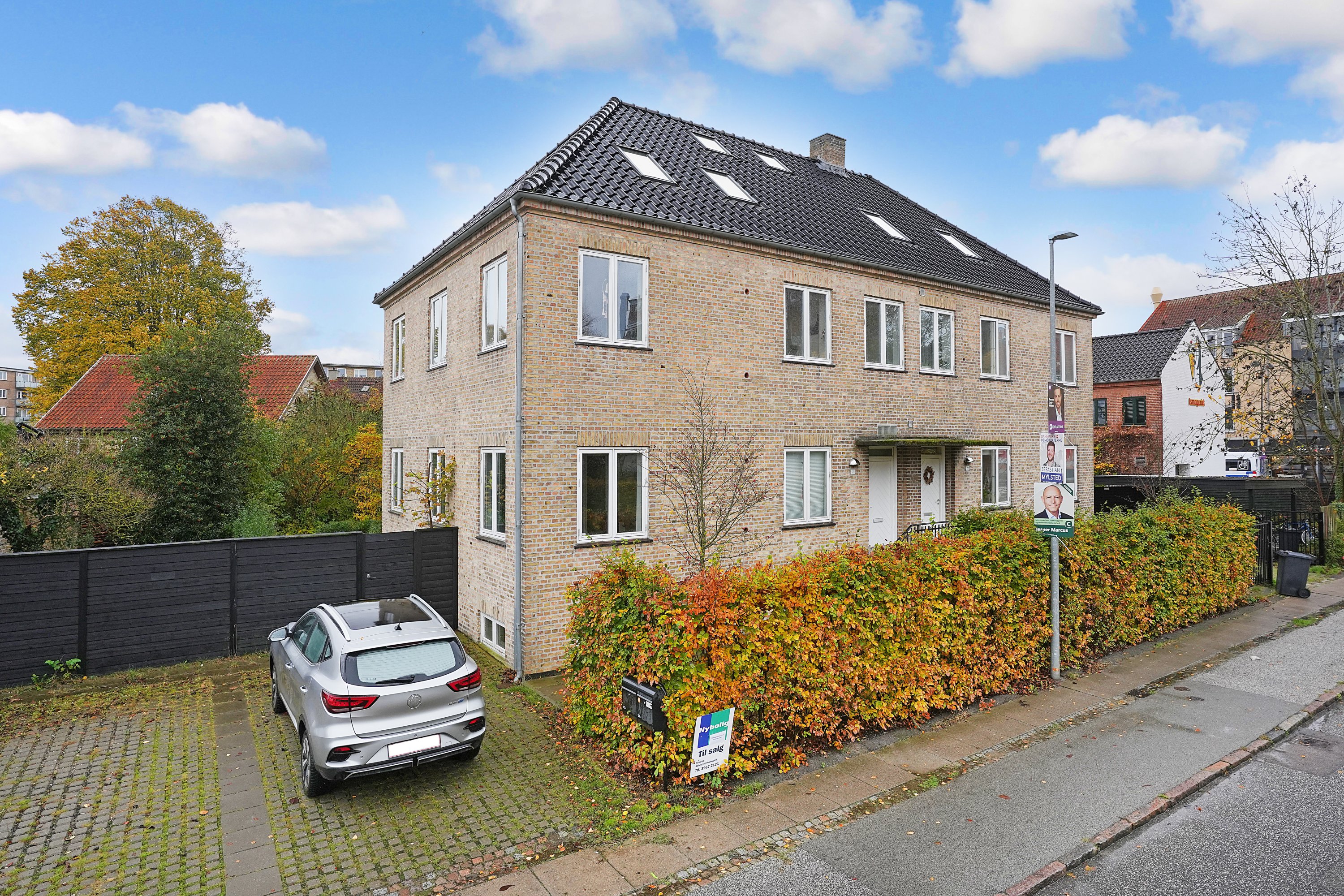 Fremhævet ejendommen billede i fuldskærmstilstand. Billede af Dyssegårdsvej 123, 1., 2870 Dyssegård