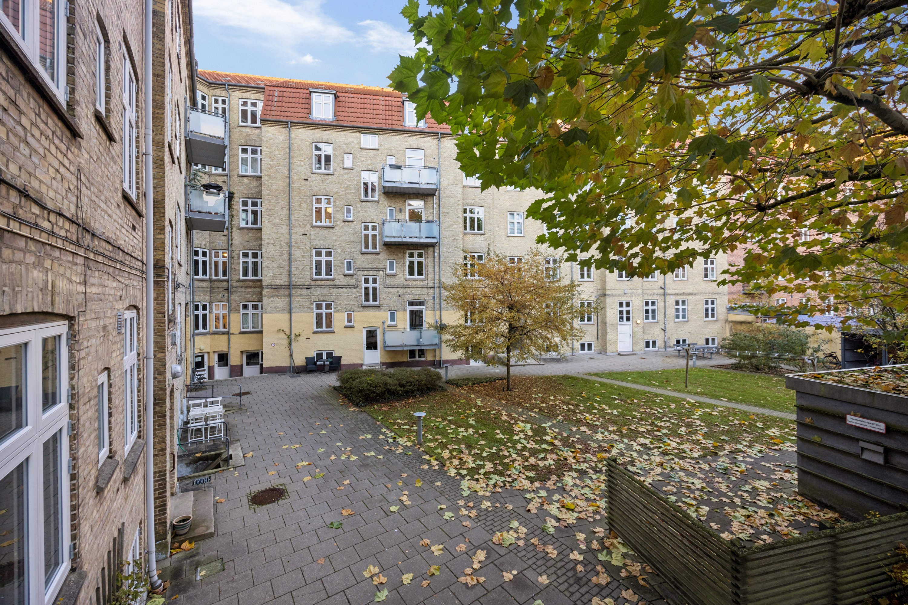 Fremhævet andet billede i fuldskærmstilstand. Billede af Østerbro 80, 2. tv., 9000 Aalborg