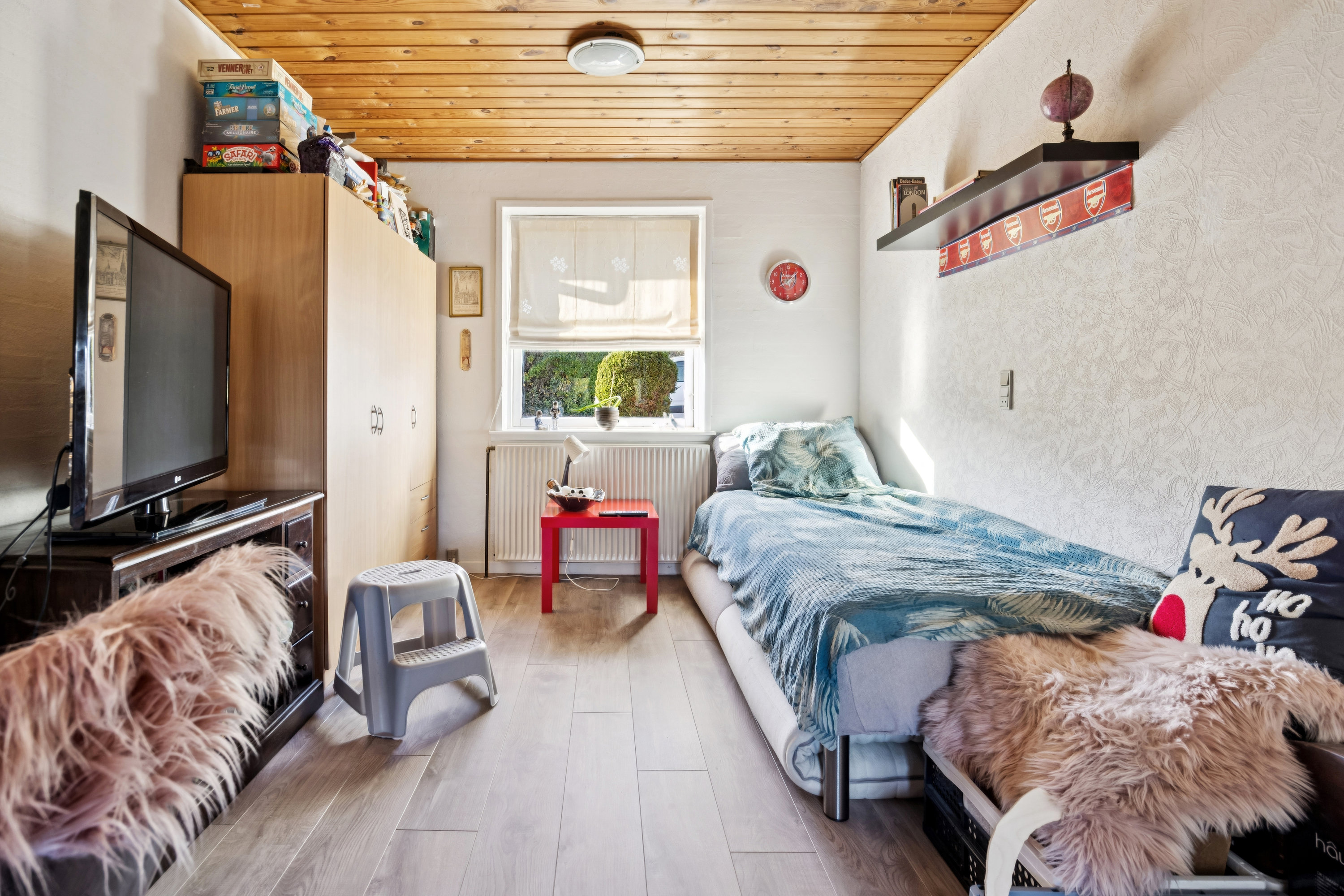 Fremhævet stue billede i fuldskærmstilstand. Billede af Ole Langes Vej 32, 9460 Brovst