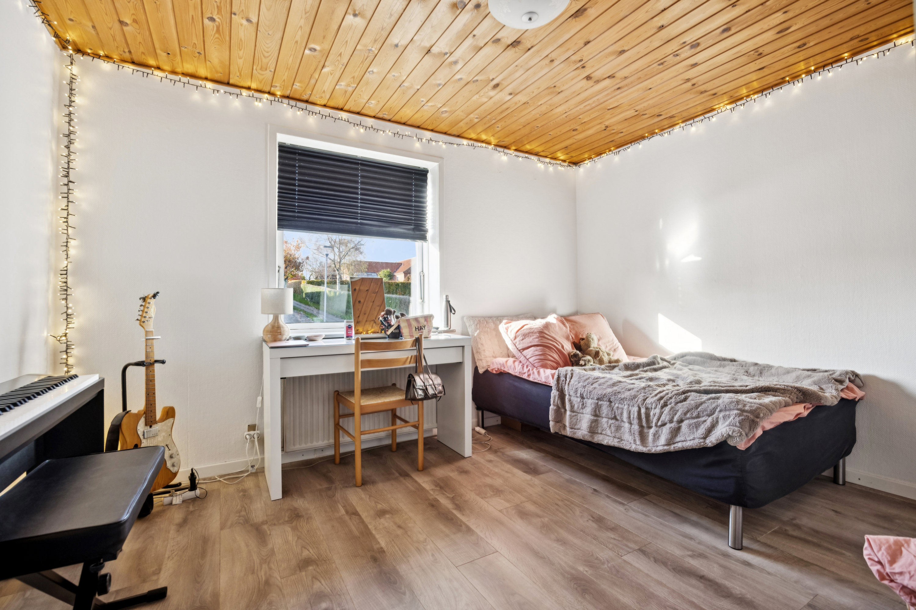 Fremhævet værelse billede i fuldskærmstilstand. Billede af Ole Langes Vej 32, 9460 Brovst