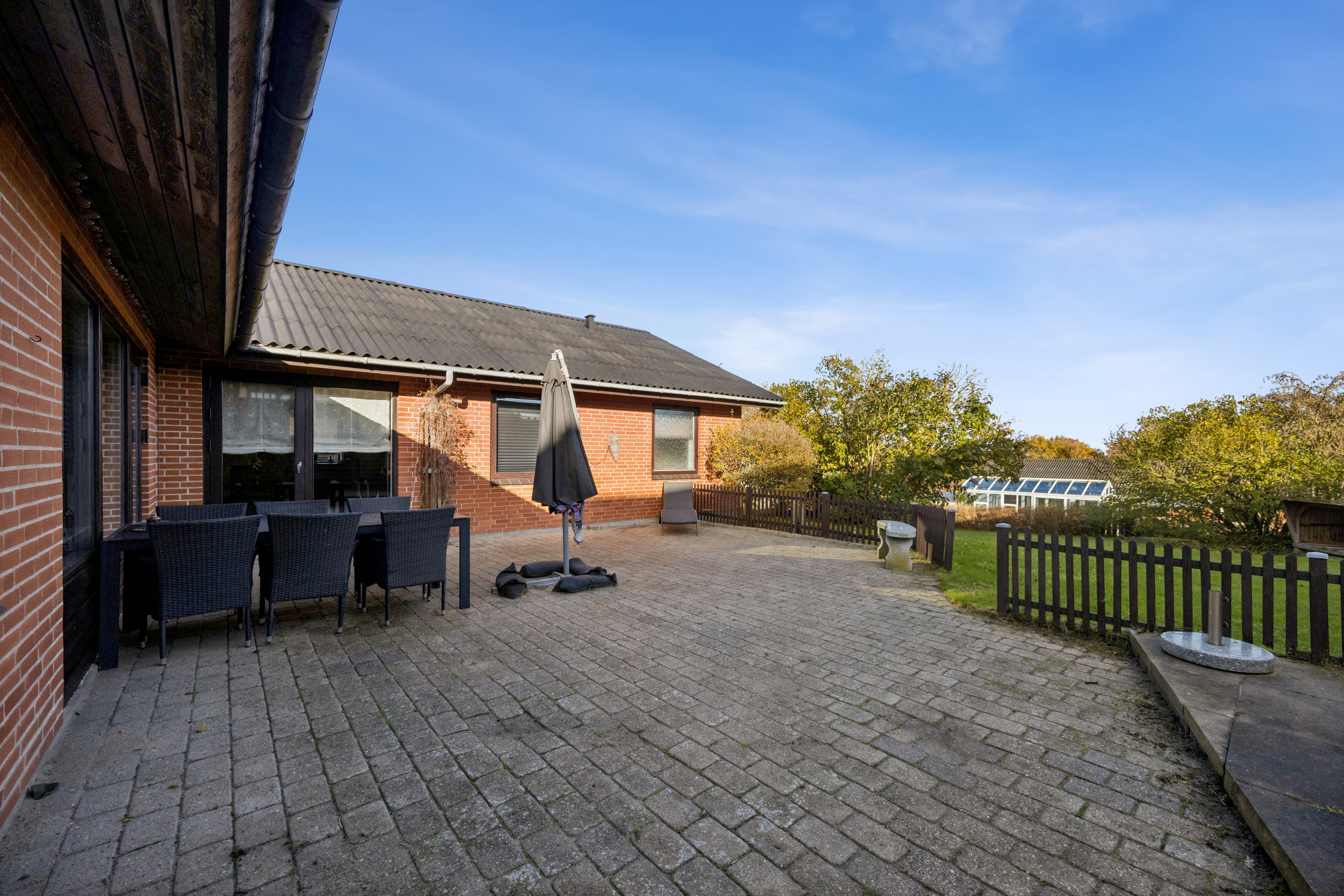 Fremhævet terrasse billede i fuldskærmstilstand. Billede af Ole Langes Vej 32, 9460 Brovst