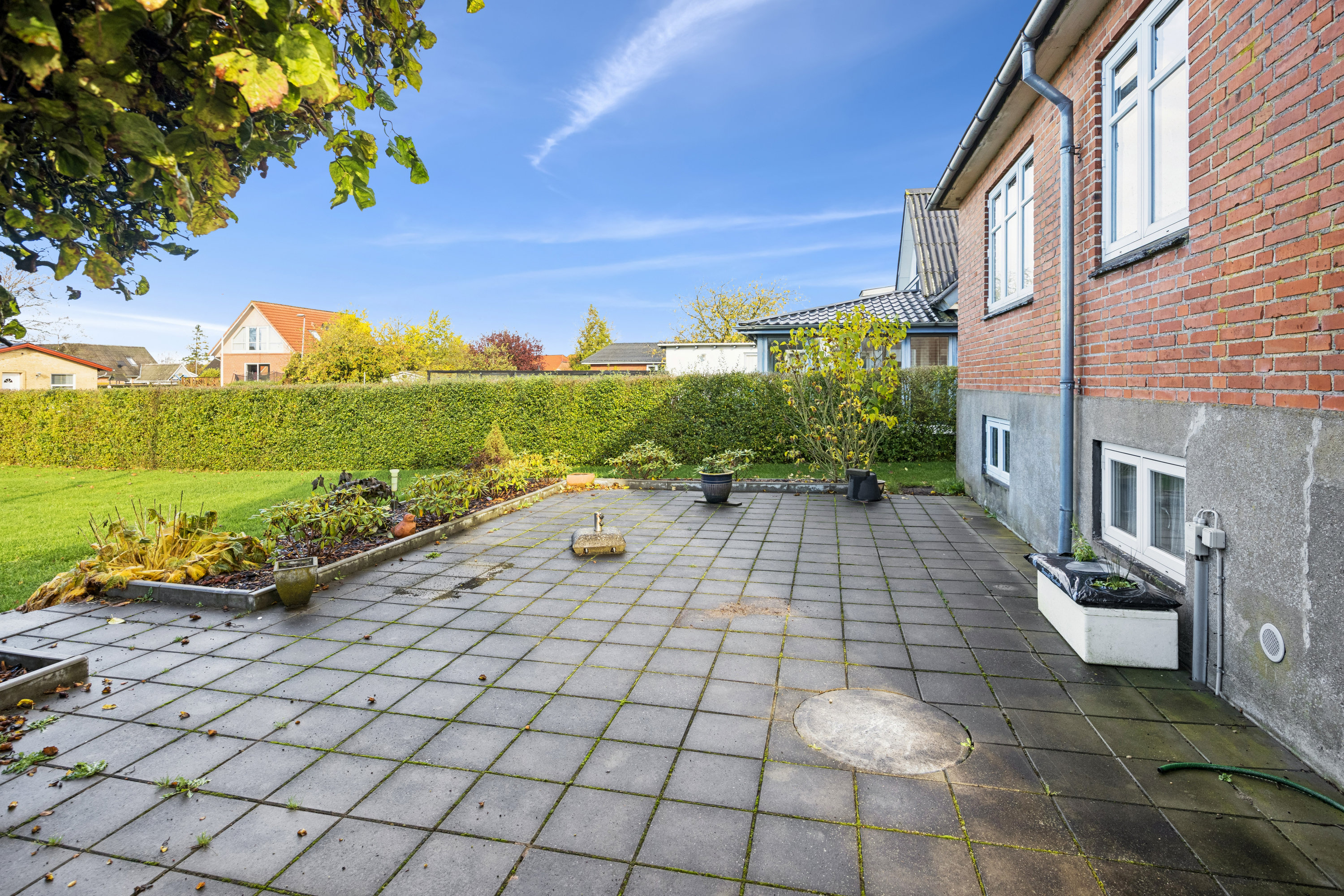 Fremhævet terrasse billede i fuldskærmstilstand. Billede af Vibevej 3, 9610 Nørager