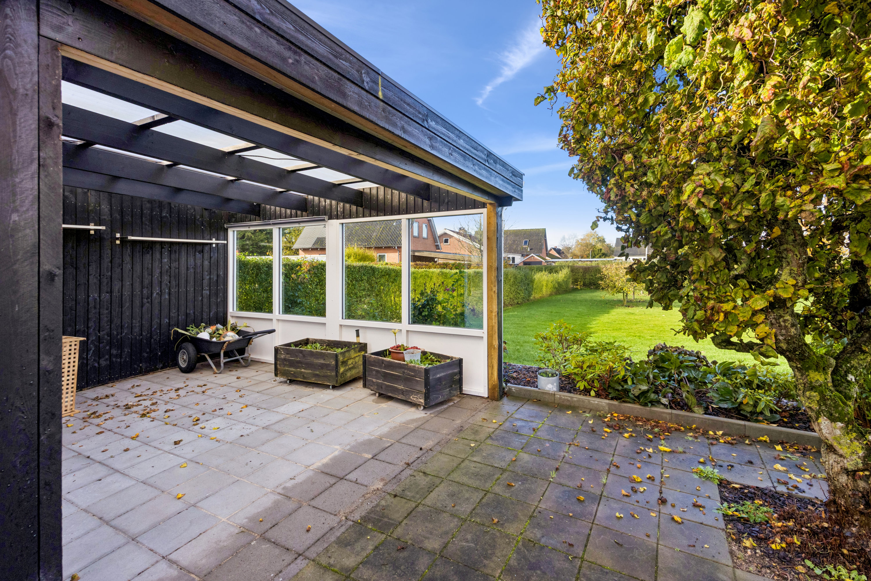 Fremhævet overdækket terrasse billede i fuldskærmstilstand. Billede af Vibevej 3, 9610 Nørager