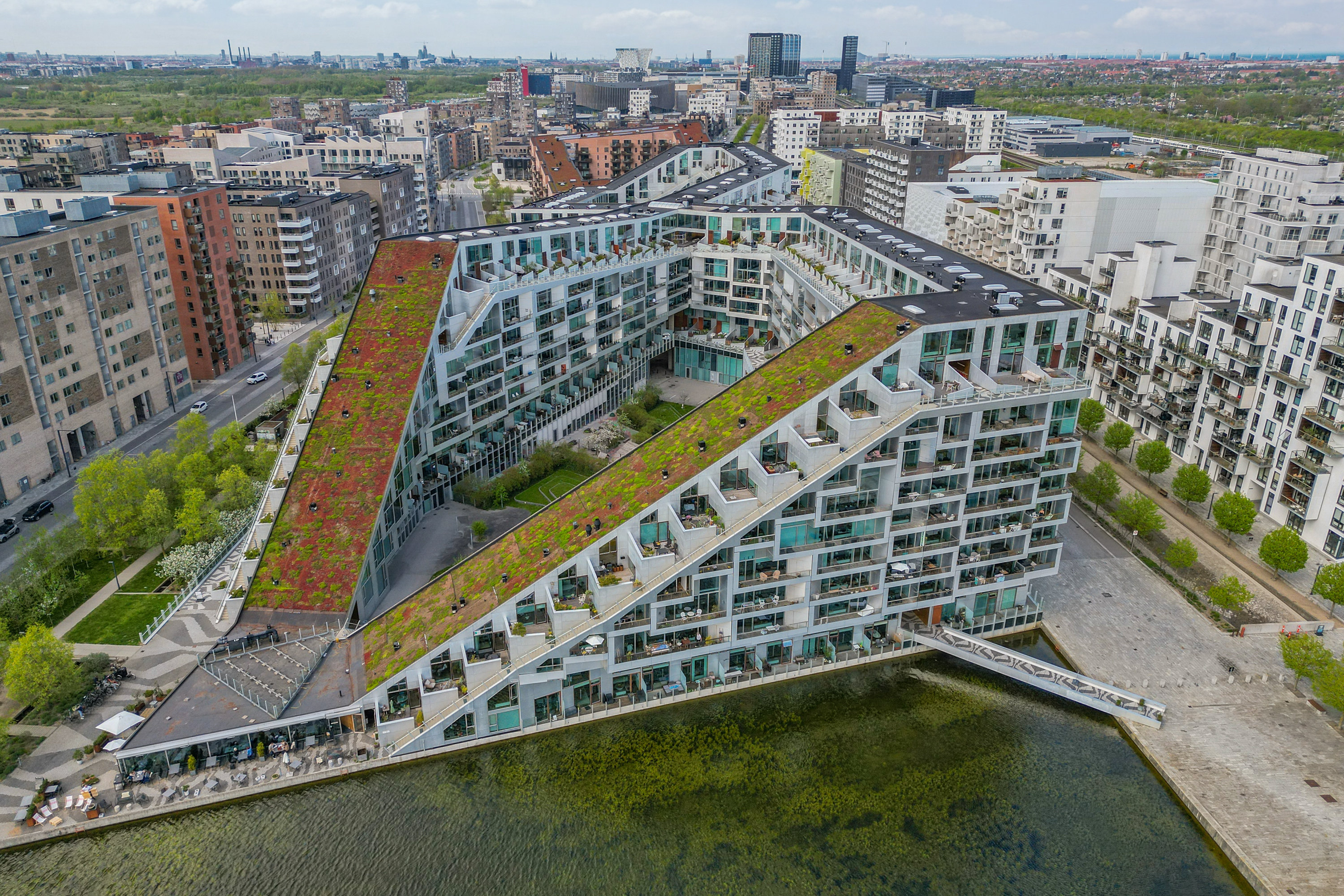 Fremhævet  billede i fuldskærmstilstand. Billede af Robert Jacobsens Vej 76, 3. 4., 2300 København S