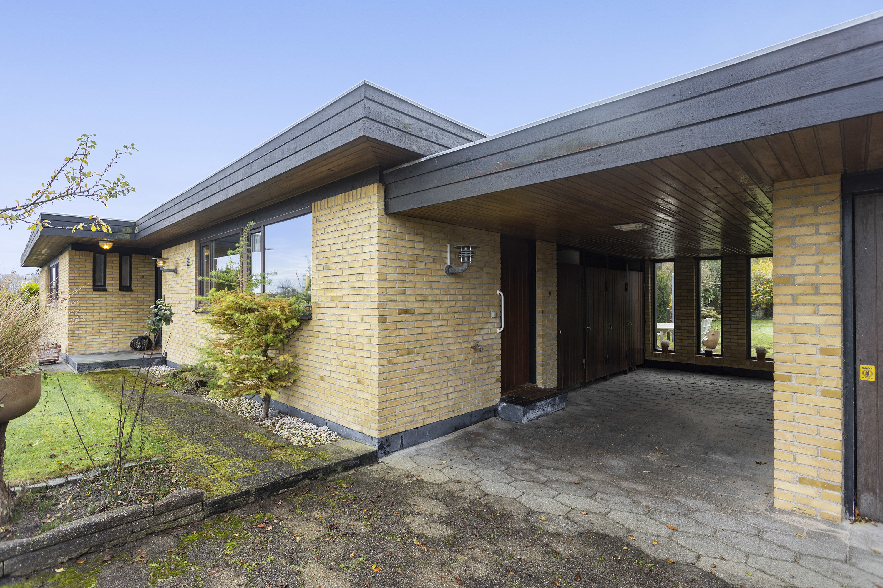 Miniaturebillede 2: facade. Billede af Skovbrynet 16, 9900 Frederikshavn