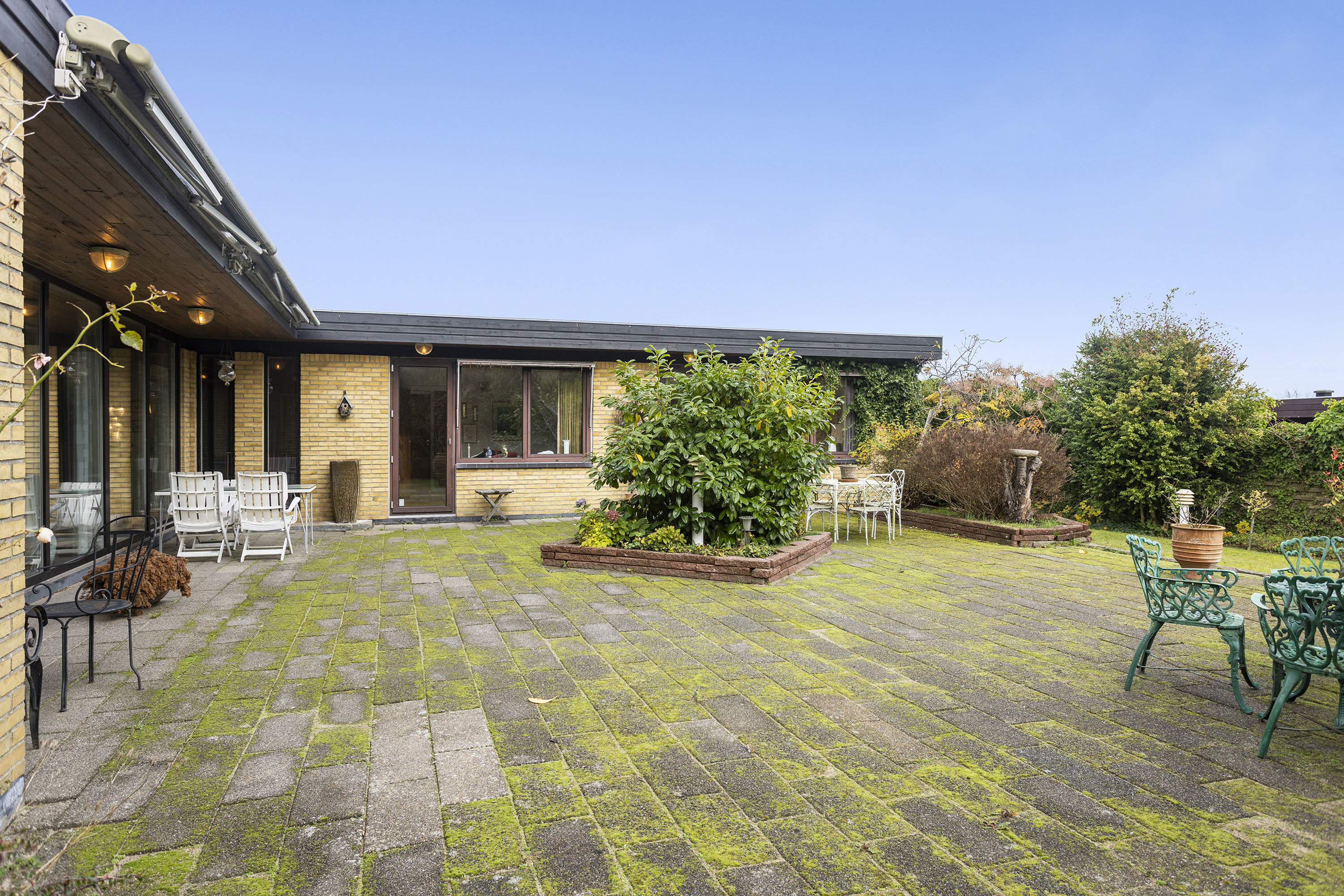 Fremhævet facade billede i fuldskærmstilstand. Billede af Skovbrynet 16, 9900 Frederikshavn