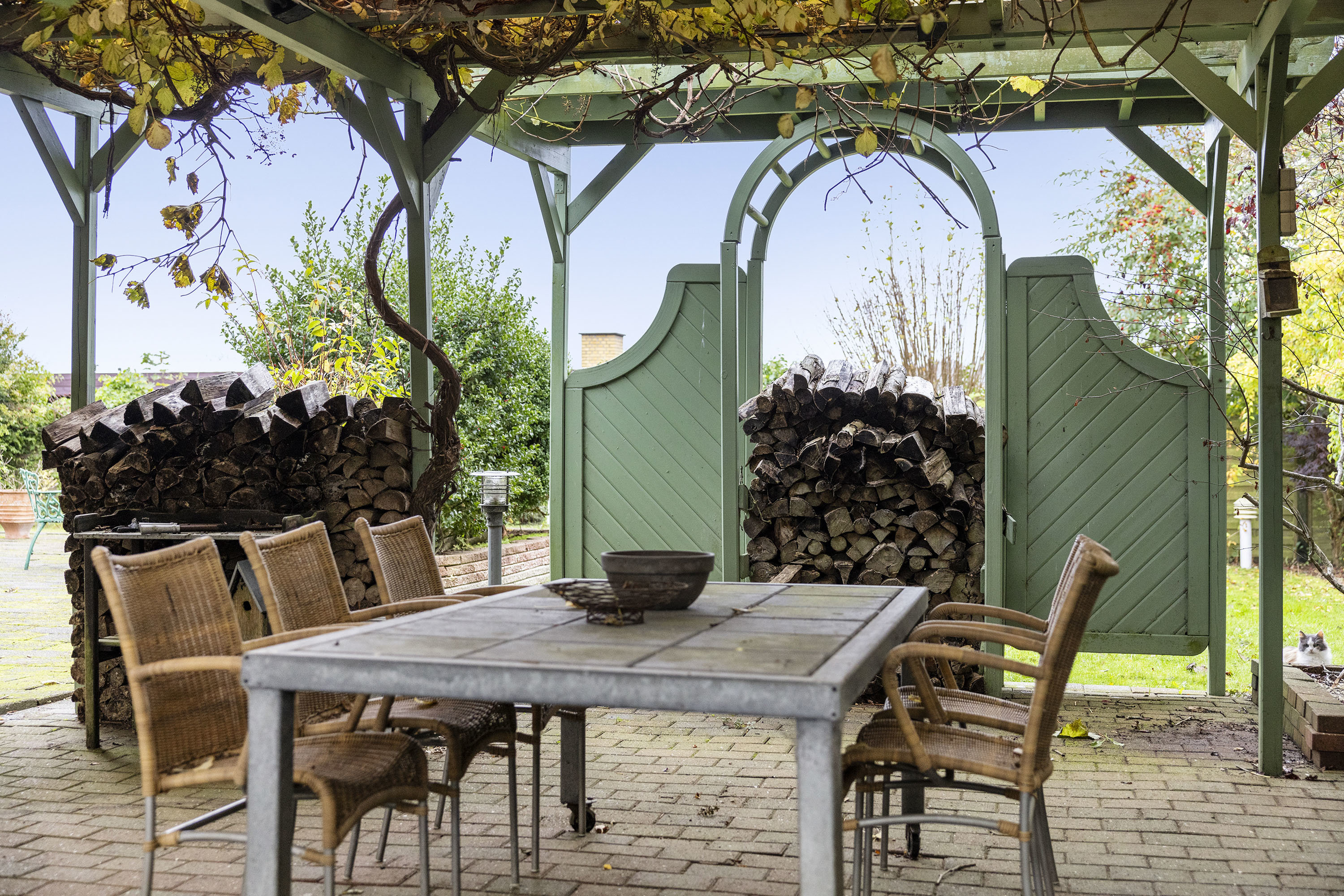 Fremhævet overdækket terrasse billede i fuldskærmstilstand. Billede af Skovbrynet 16, 9900 Frederikshavn