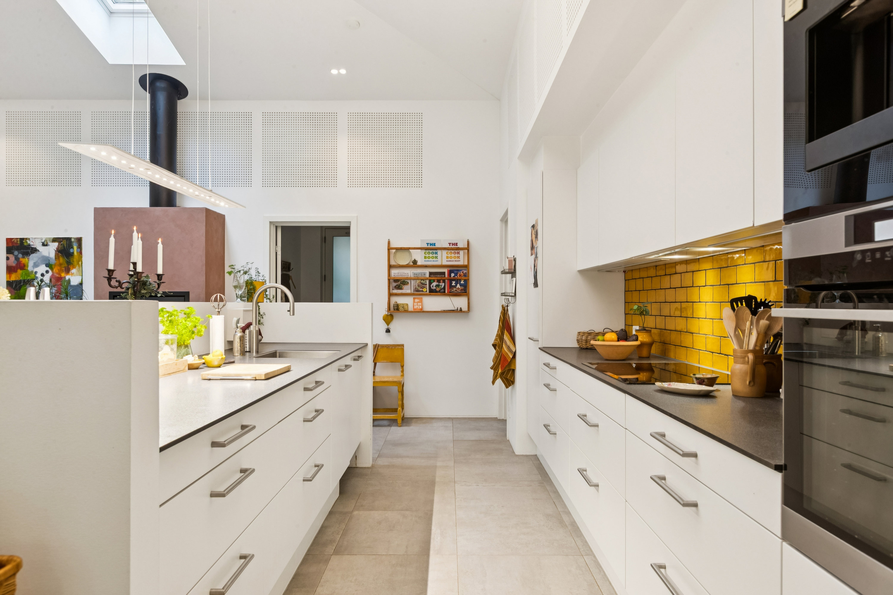 Fremhævet køkken billede i fuldskærmstilstand. Billede af Kvædevej 1A, Langesø, 3080 Tikøb