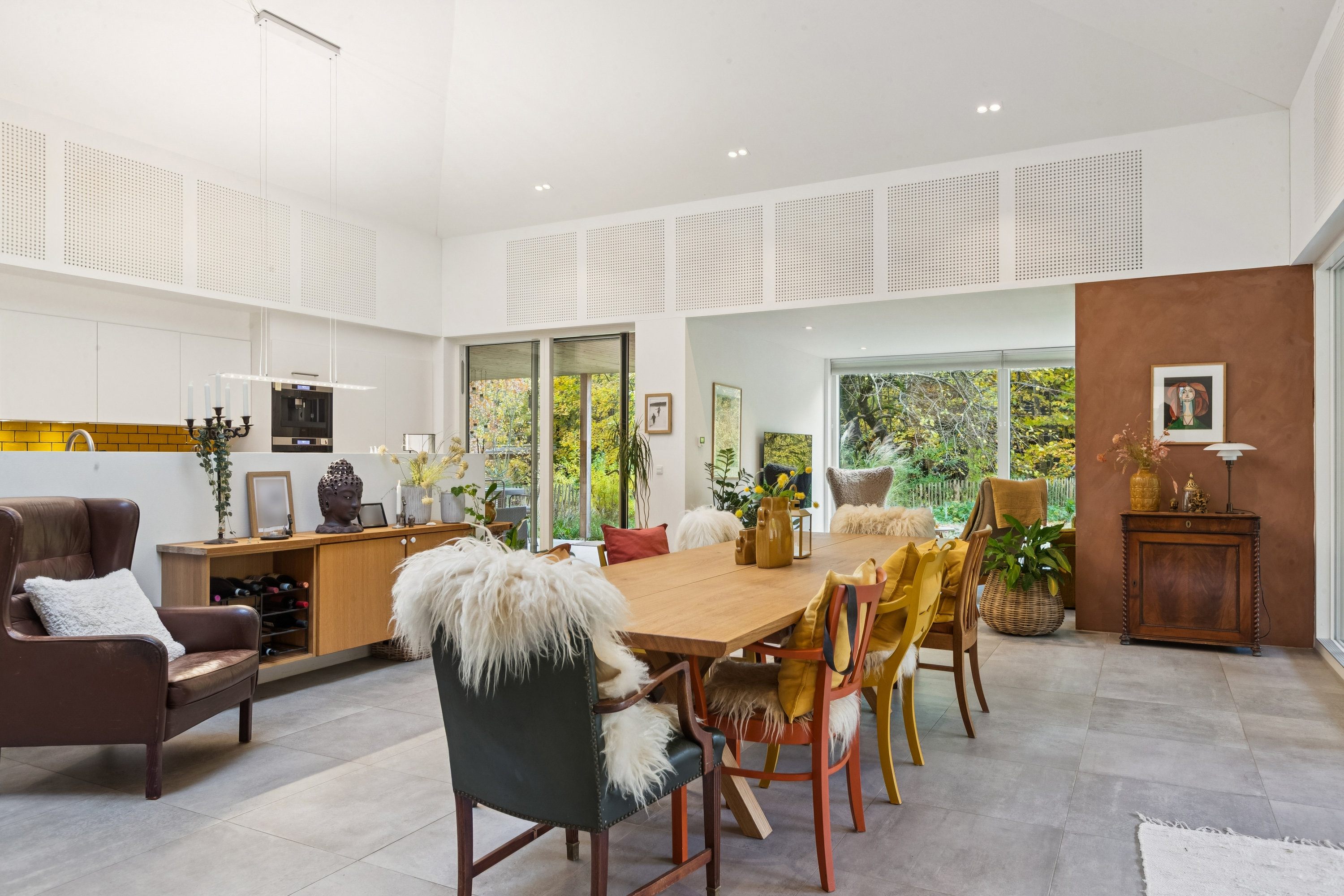 Fremhævet stue billede i fuldskærmstilstand. Billede af Kvædevej 1A, Langesø, 3080 Tikøb