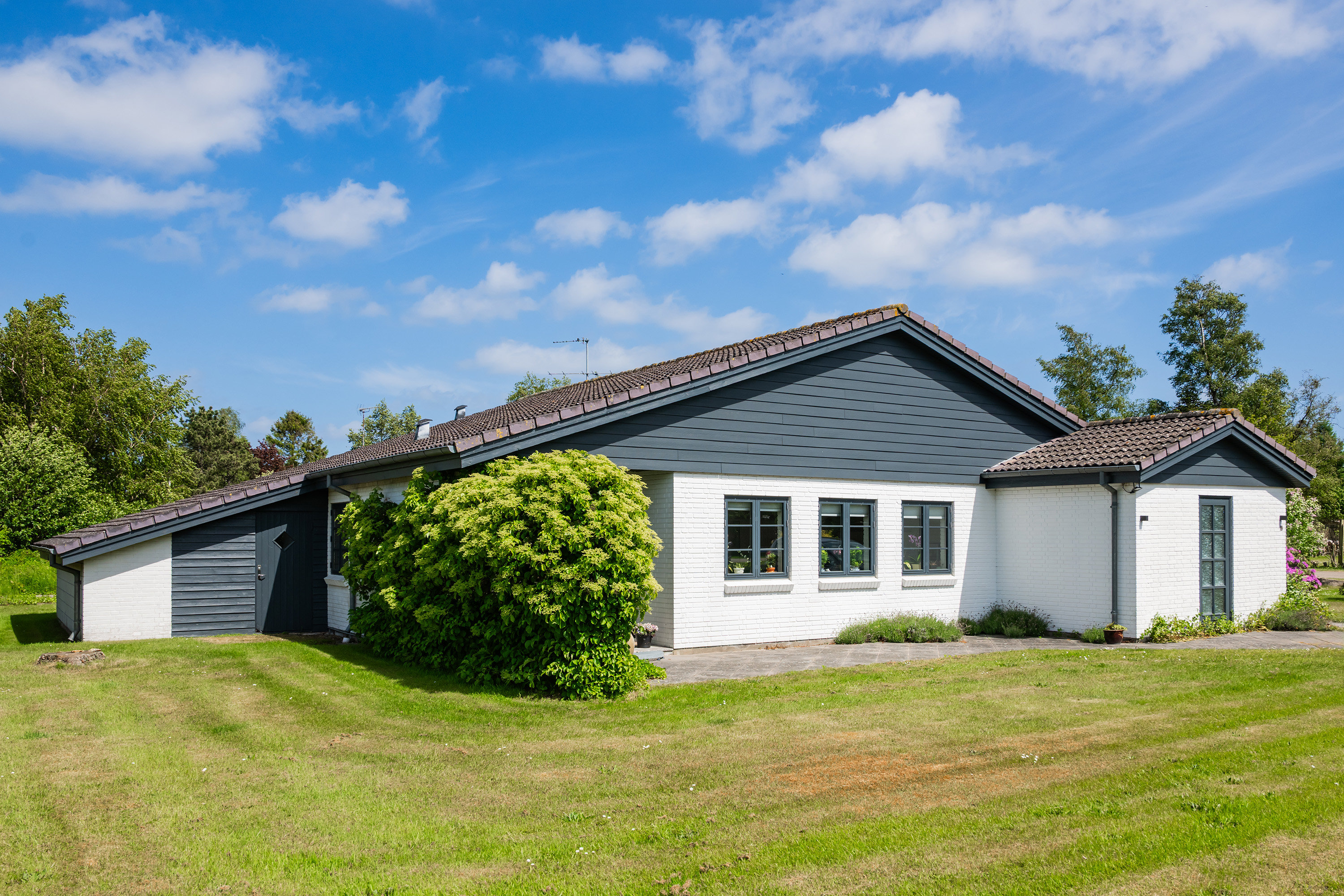 Fremhævet  billede i fuldskærmstilstand. Billede af Laksenborgvej 19, Marielyst, 4873 Væggerløse