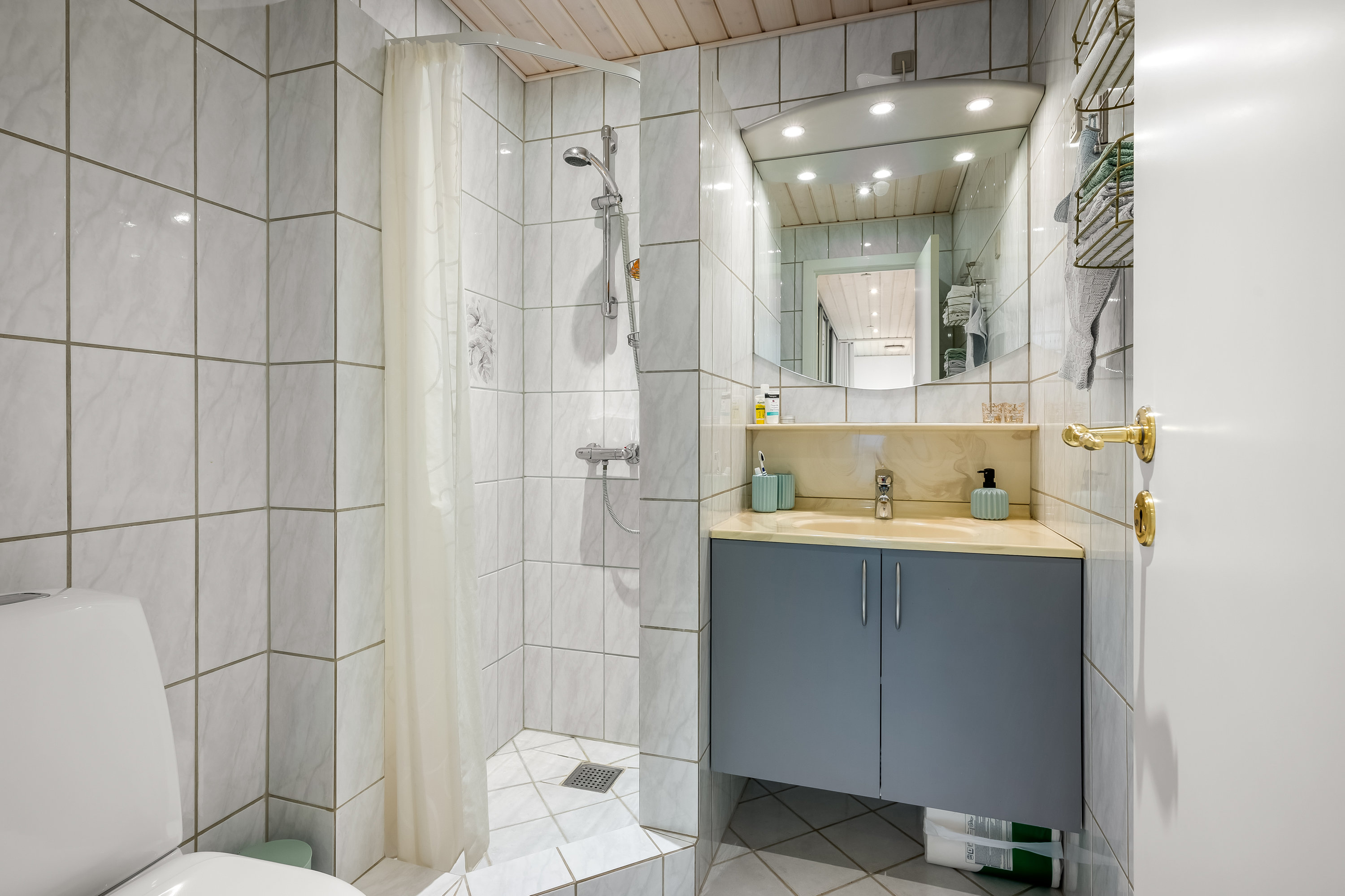 Fremhævet badeværelse billede i fuldskærmstilstand. Billede af Hartmannsvej 47, 7500 Holstebro