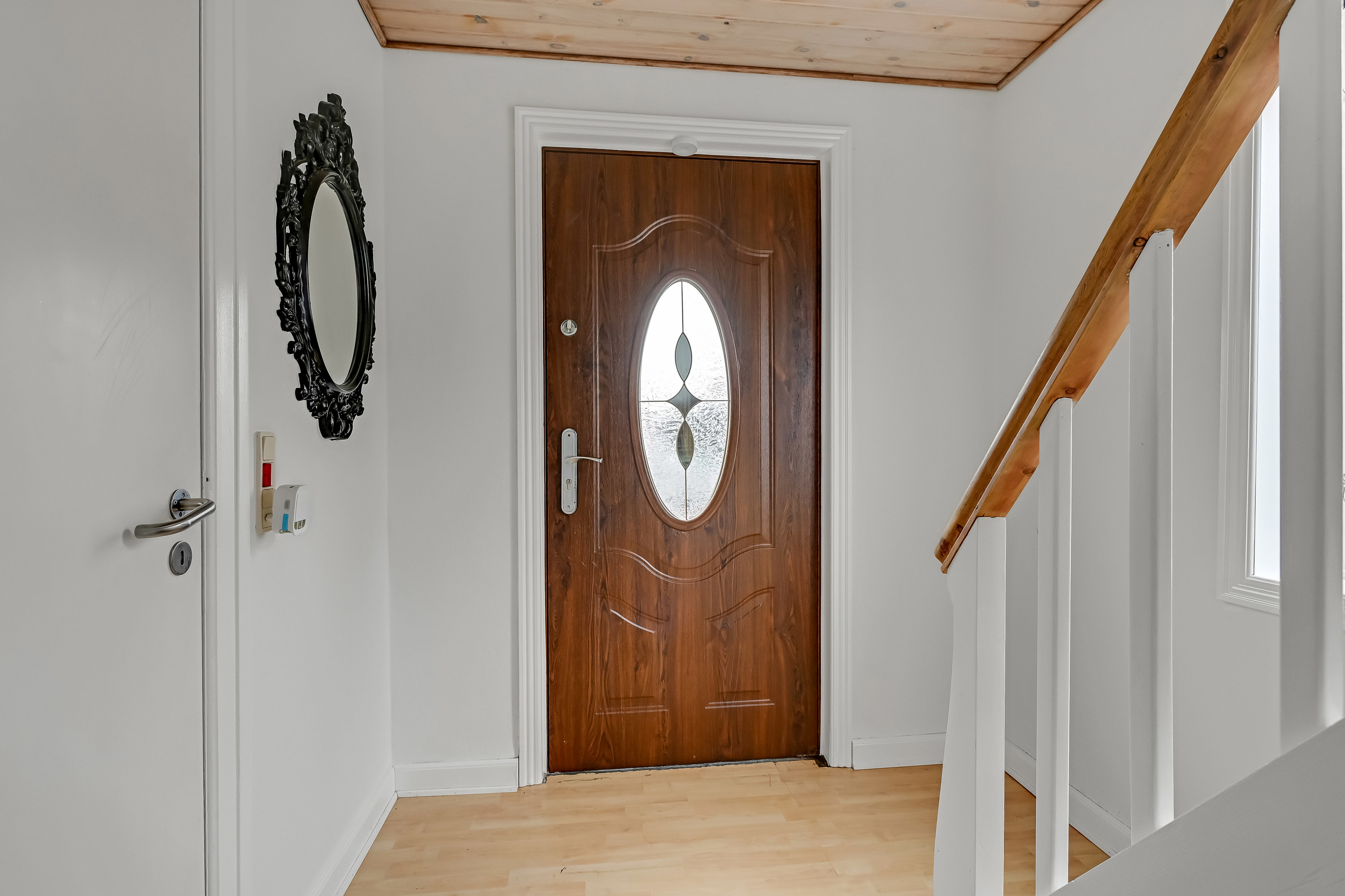 Fremhævet entré billede i fuldskærmstilstand. Billede af Engvangen 33, Stend-Krogag, 7200 Grindsted