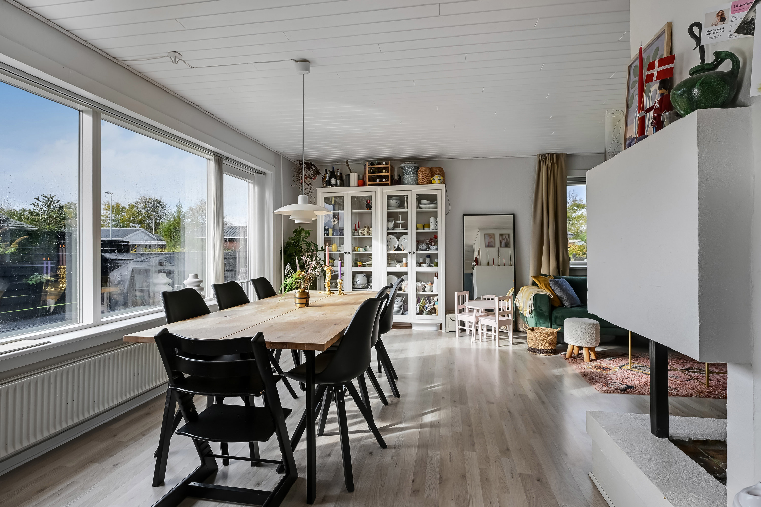 Miniaturebillede 2: stue. Billede af Lupinvænget 24, 7200 Grindsted